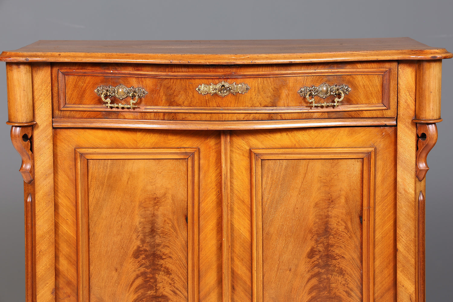 Traumhafter Louis Philippe Schrank um 1880 Gründerzeit Vertiko Kommode