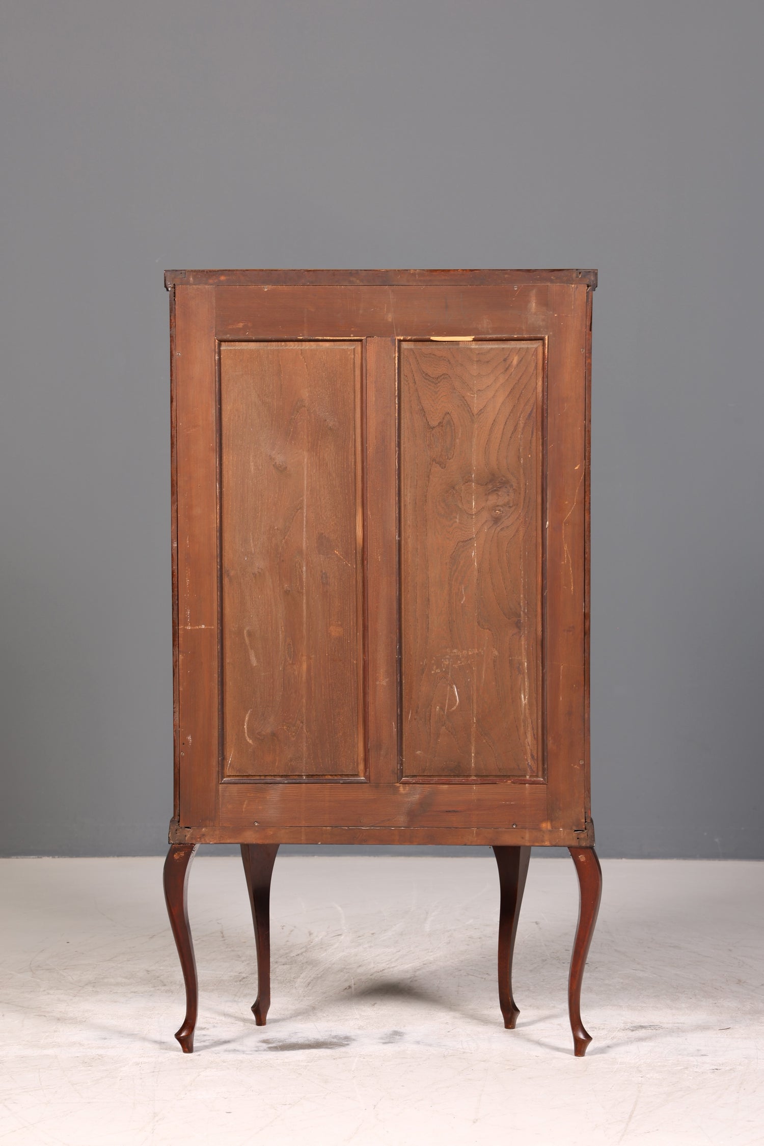 Filigrane Jugendstil Vitrine echt Holz Schrank Chippendale Antik Regal Glasvitrine