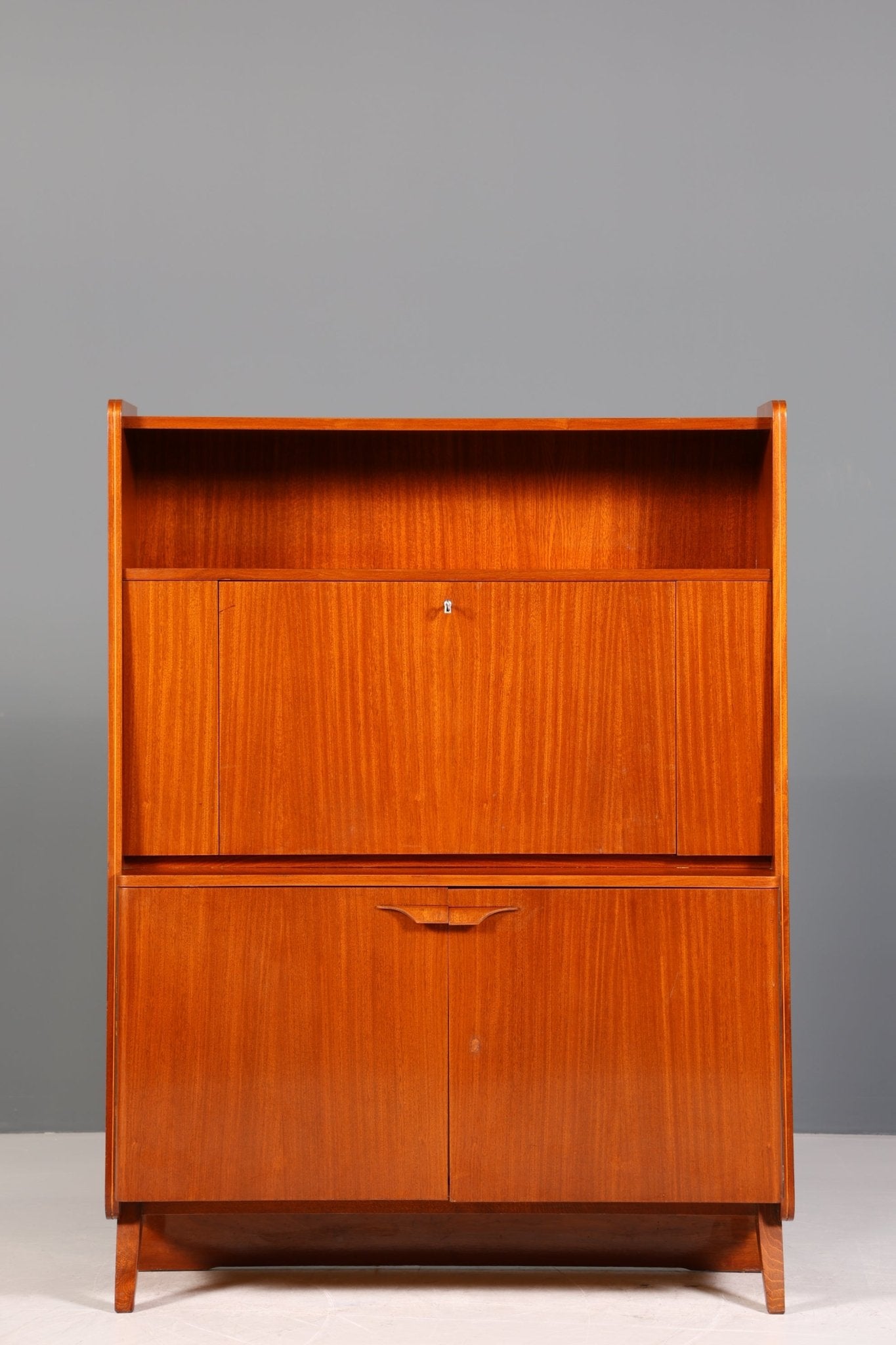 Stilvoller Mid Century Schrank František Jirák für Tatra Nabytok Sekretär Bücherregal Retro Highboard Vintage Regal 60s