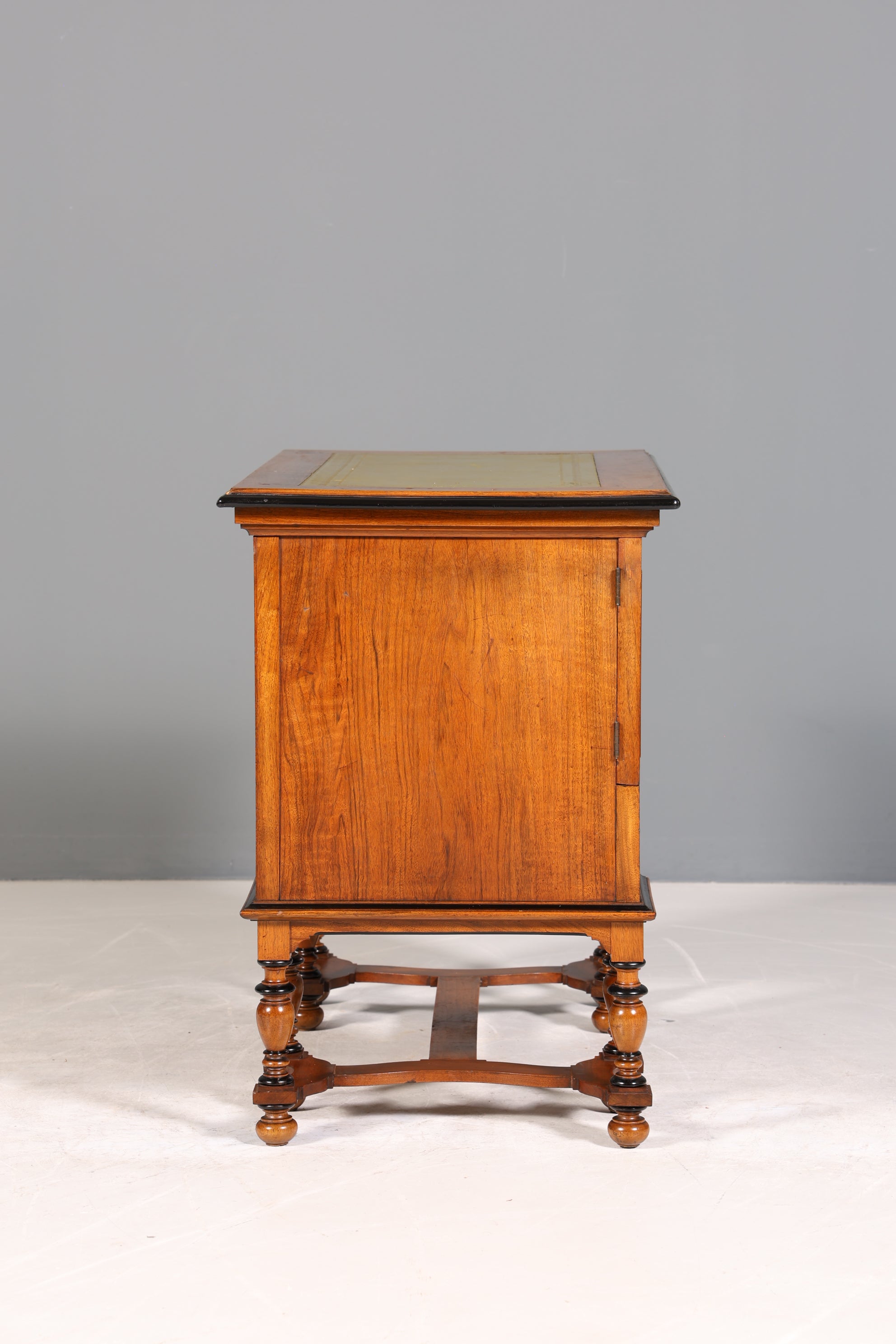 Traumhafter Gründerzeit Schreibtisch Jugendstil Eiche Bürotisch echt Leder Antik Office Desk
