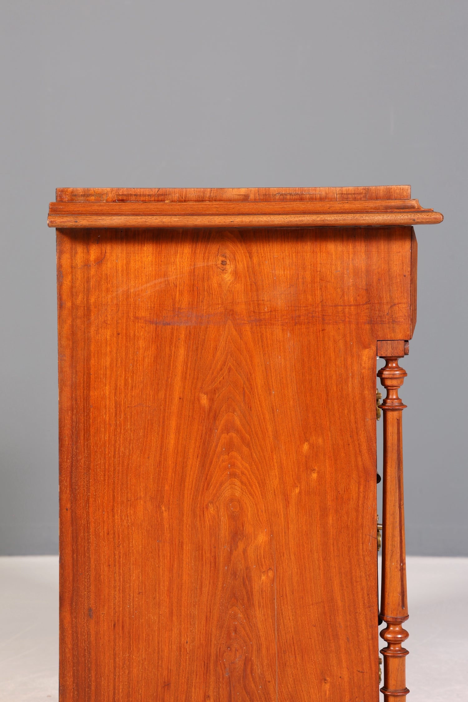 Wunderschöne Gründerzeit Kommode Louis Philippe Nussbaum Schubladen Kommode Sideboard um 1880