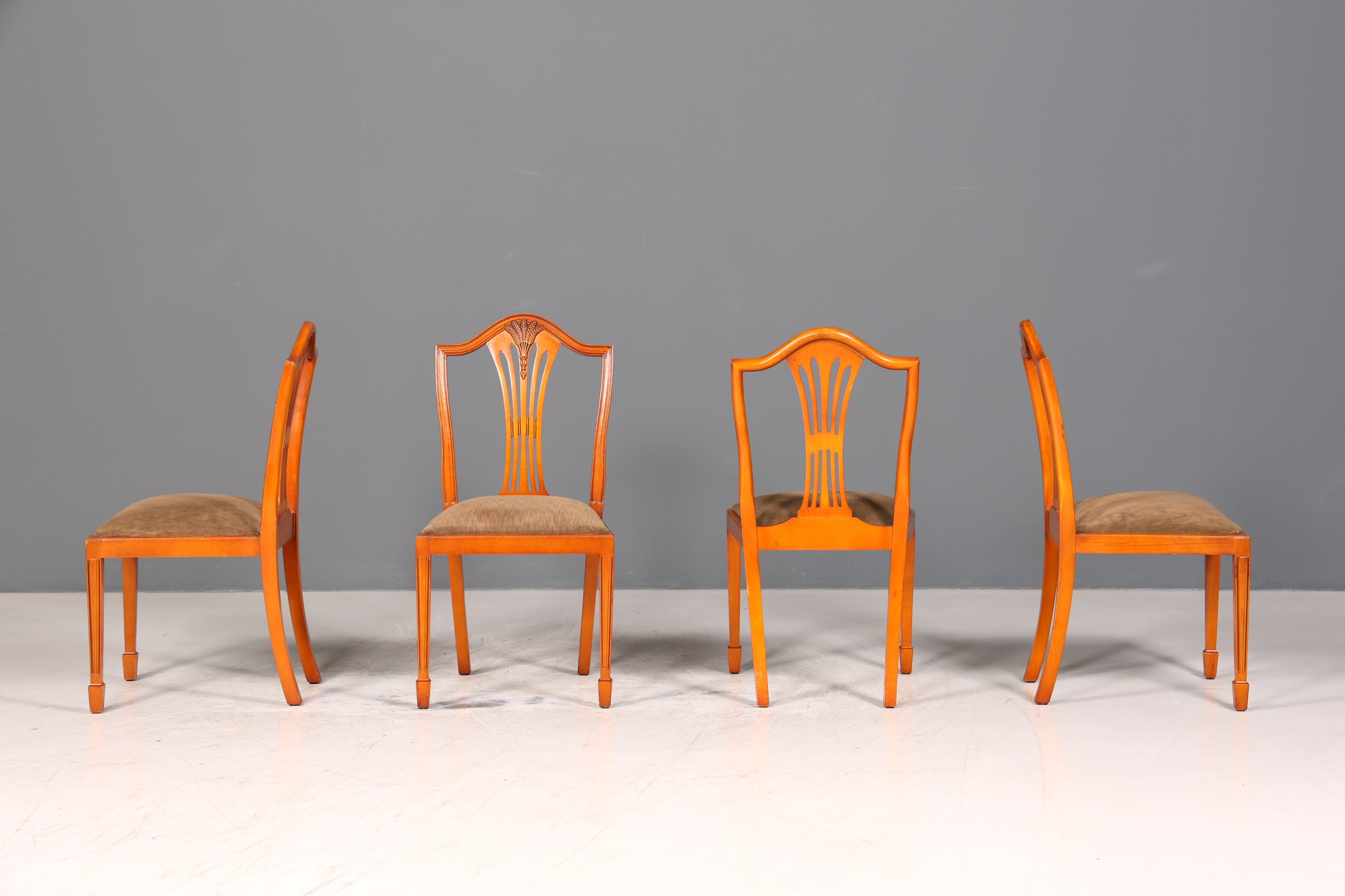 4x Wunderschöne Englische Stühle im Hepplewithe Stil Englisch Dining Chairs Küchenstühle Stuhlset