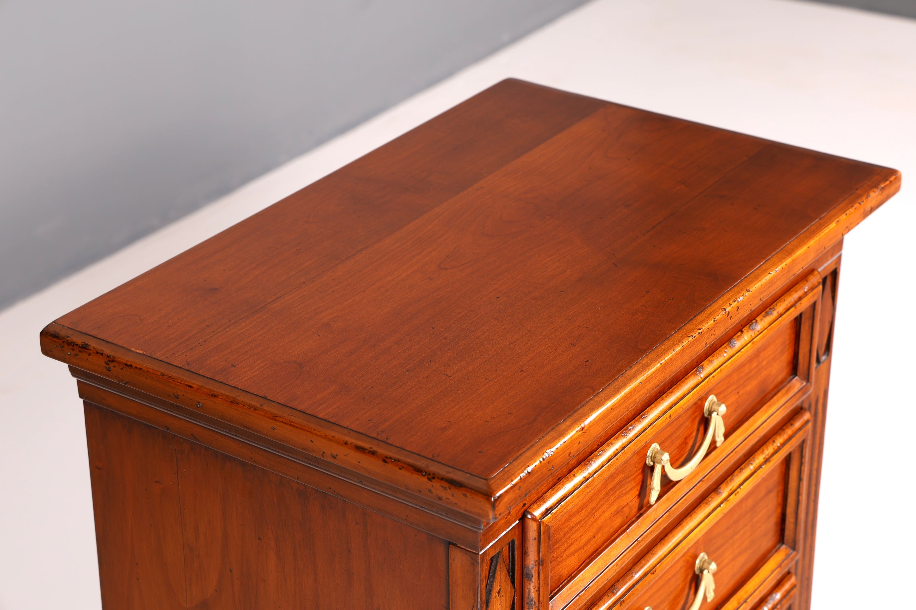 Wunderschöne Original Selva Kommode Antik Stil Vertiko Serie Villa Borghese Schubladenkommode