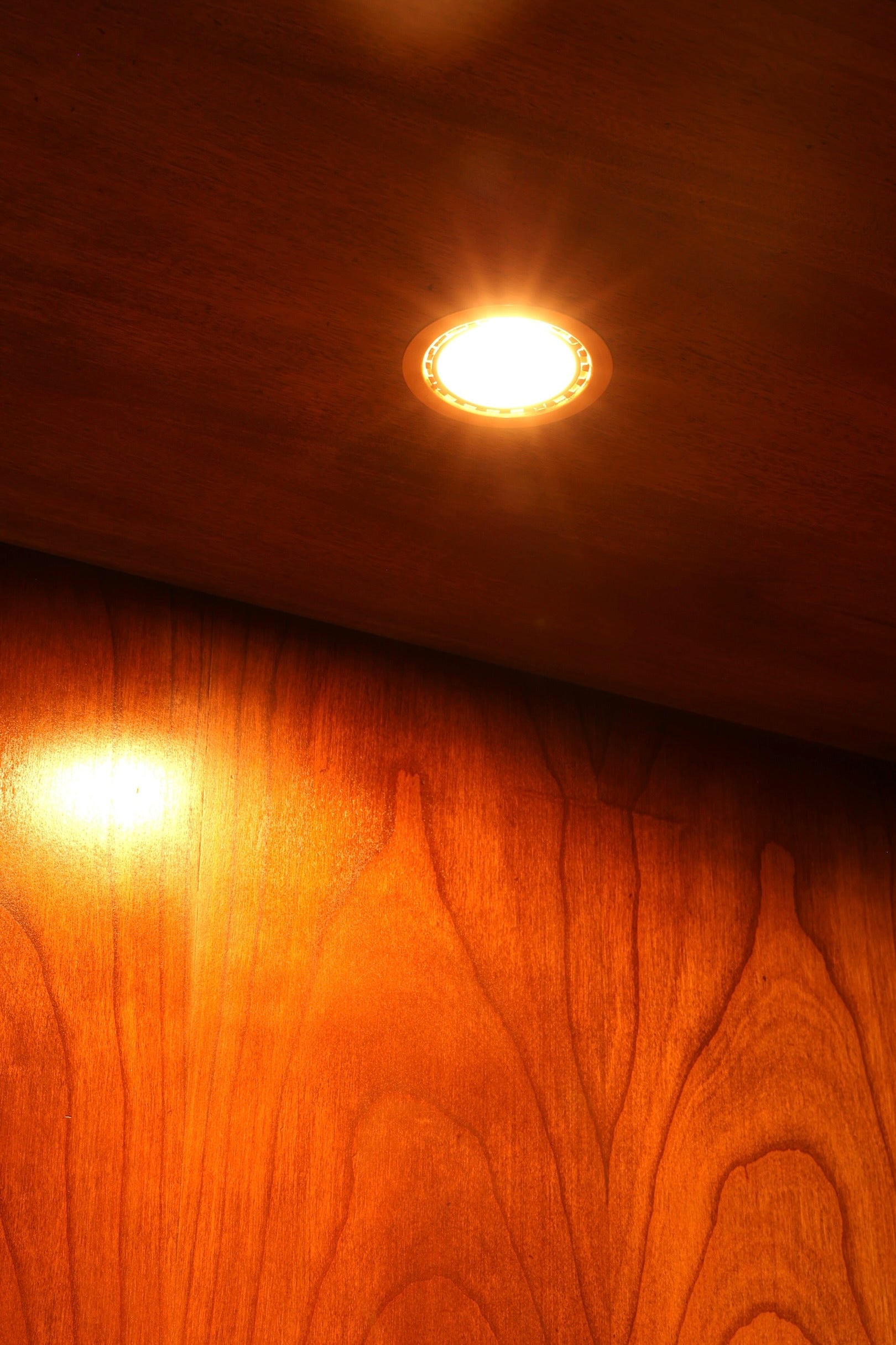 Traumhafte Original Selva Vitrine Antik Stil massiv Holz Buffet Villa Borghese Schrank Bibliothek