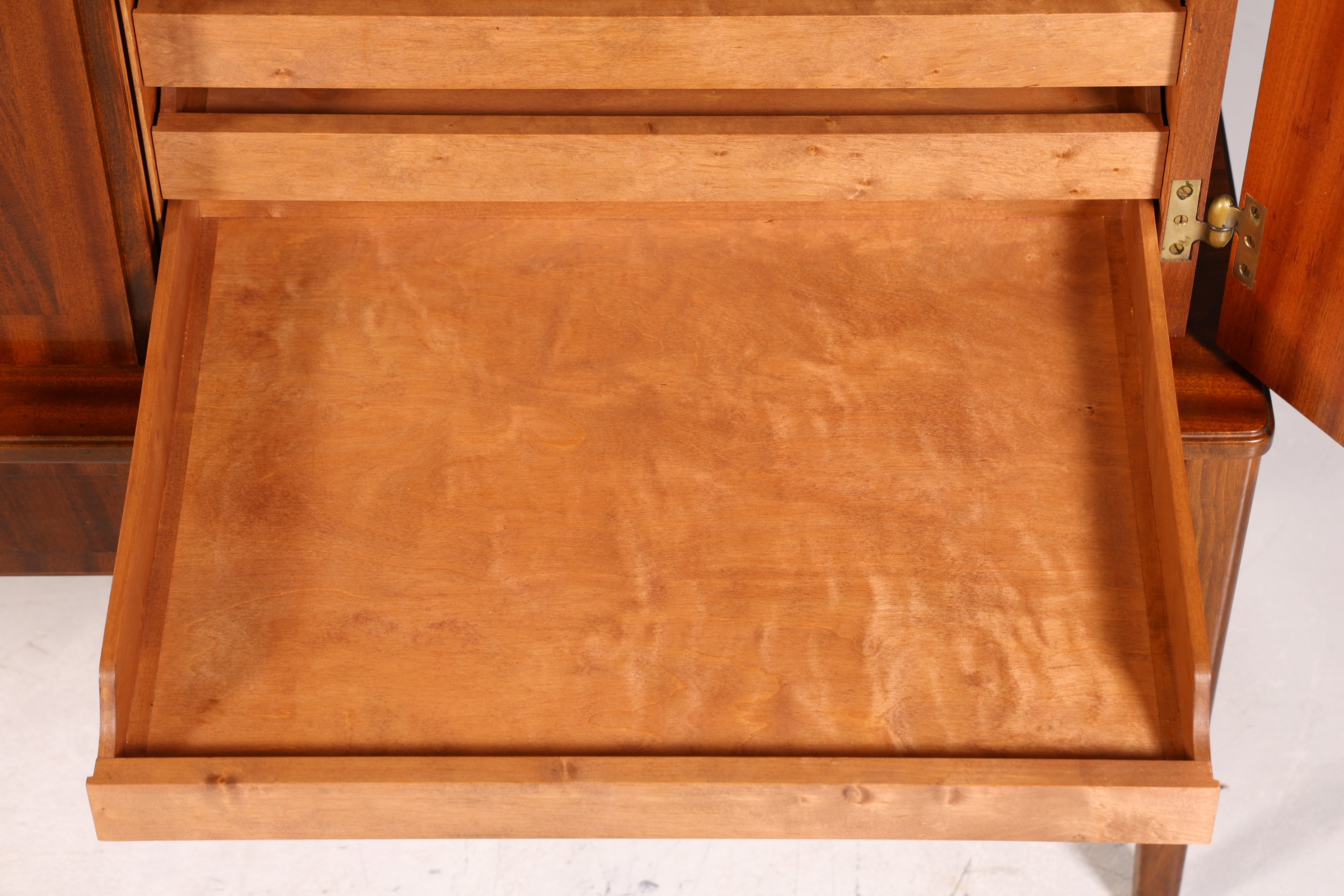 Stilvolles Mid Century Highboard Englisch Vintage Vertiko Wäsche Schrank Büro Kommode 60s