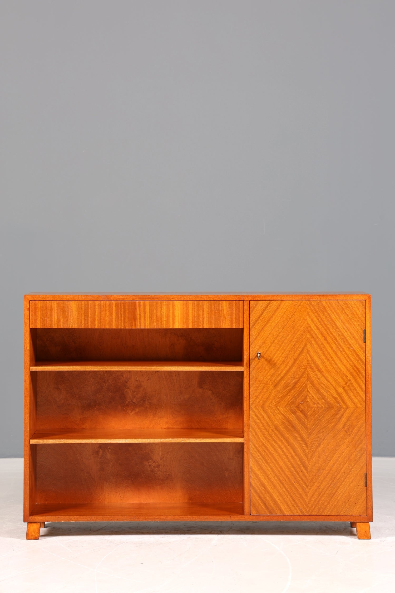 Wunderschönes Mid Century Sideboard Vintage Schrank Regal Bücherregal 60s Kommode