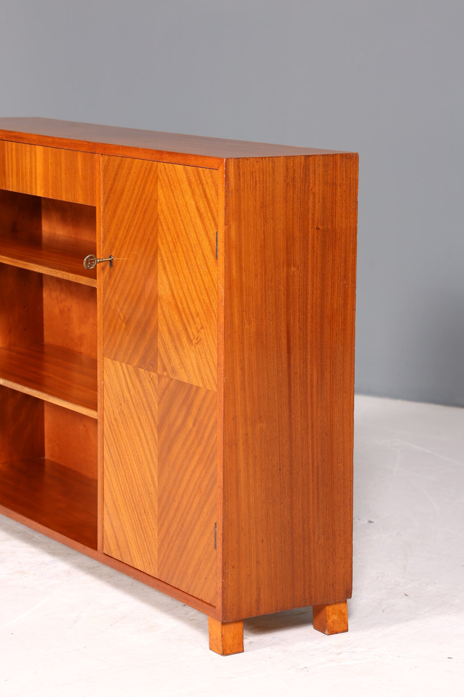 Wunderschönes Mid Century Sideboard Vintage Schrank Regal Bücherregal 60s Kommode