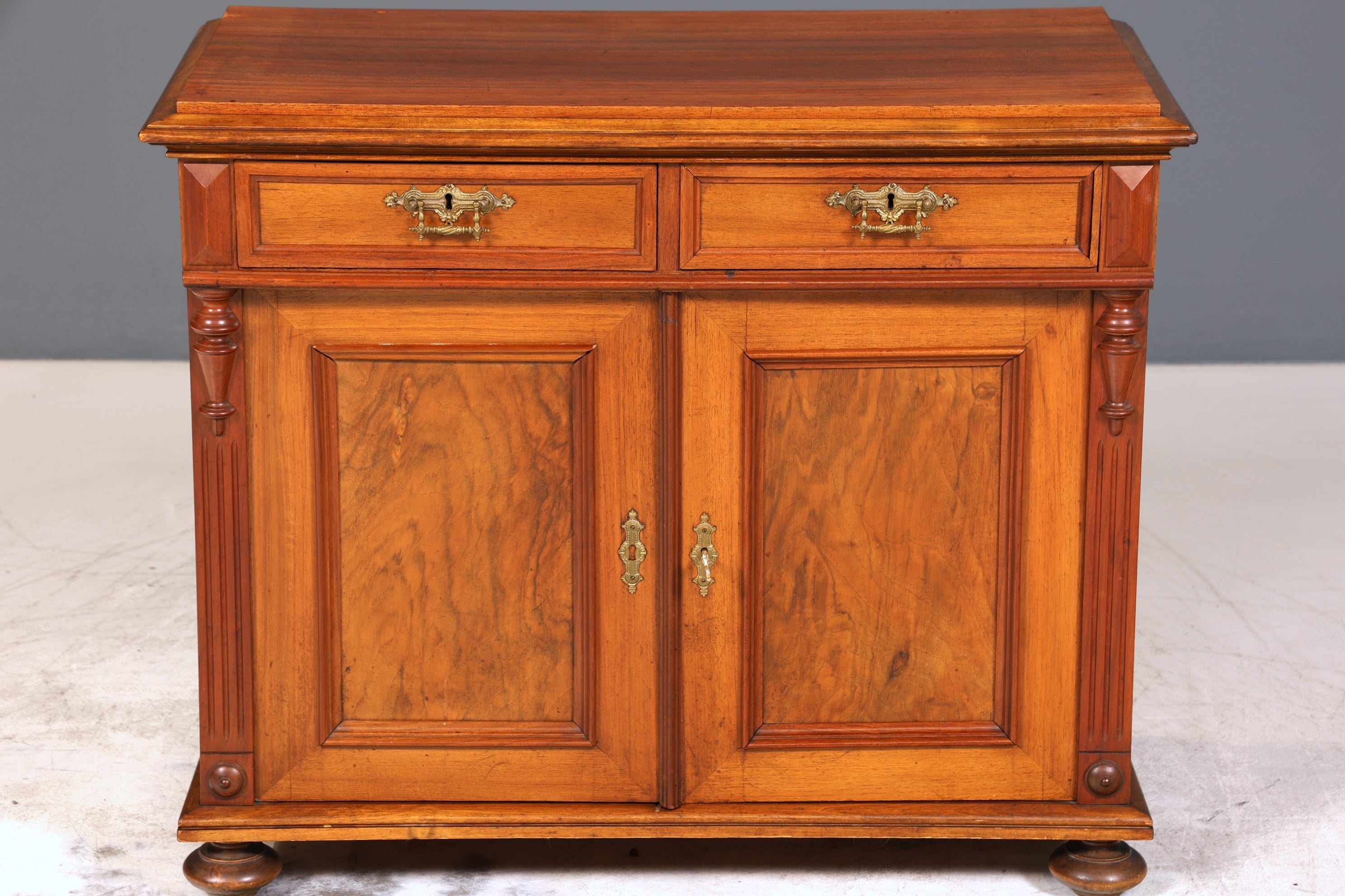Wunderschöner Gründerzeit Schrank Jugendstil Kommode Antik Sideboard Anrichte