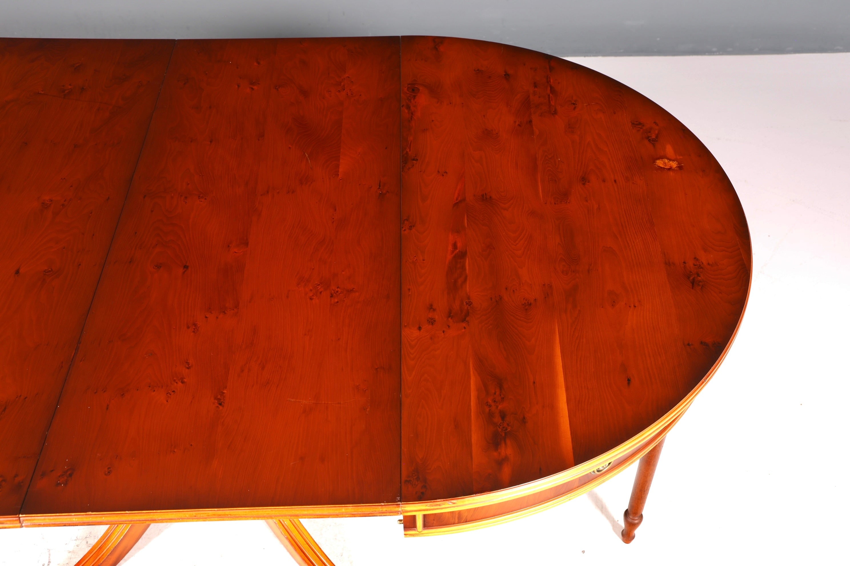 Wunderschöner Englischer Tisch ausziehbarer Esstisch Eibe Antik Stil 60s Küchentisch