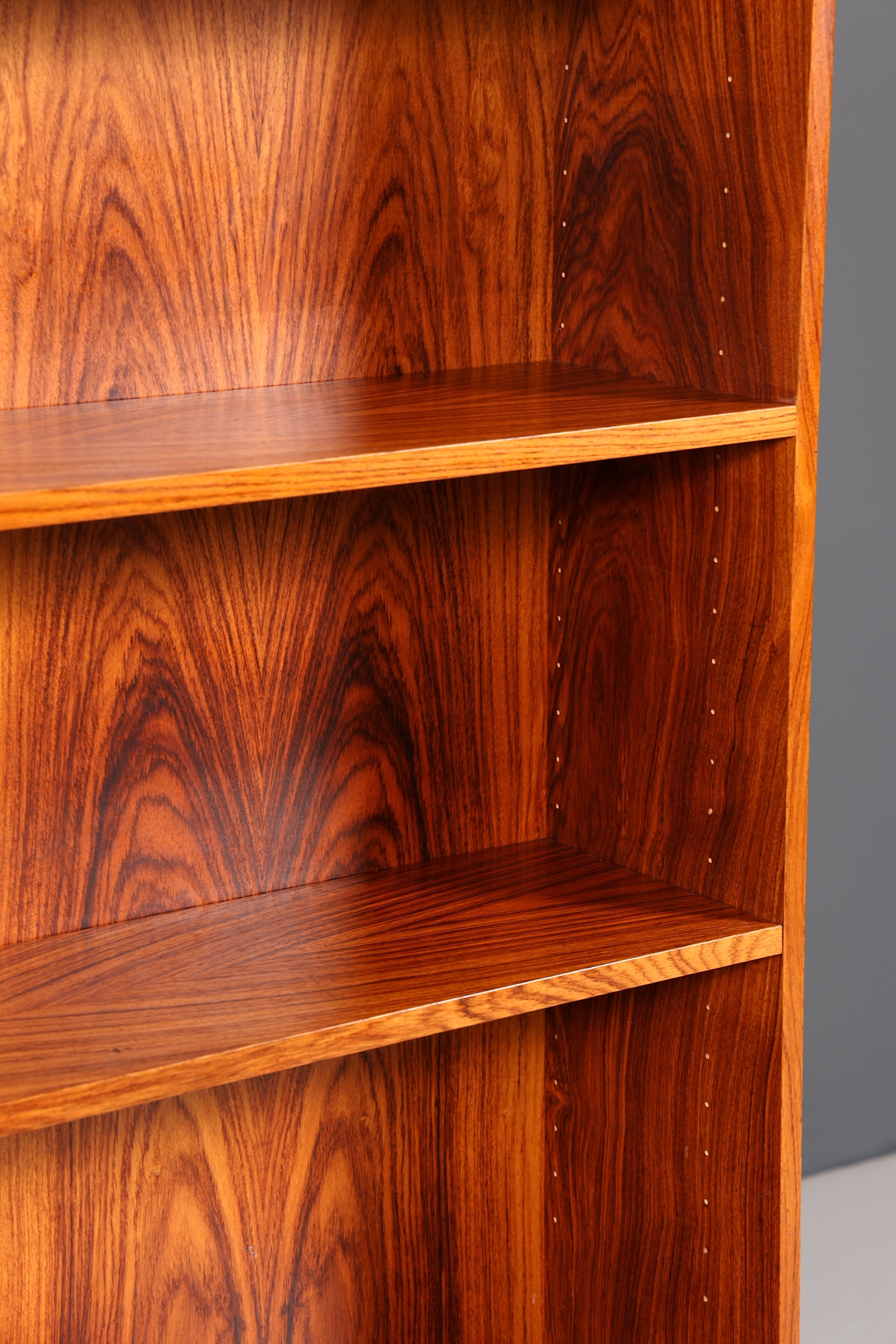 Traumhaftes Mid Century Regal echt Holz Schrank Danish Design Retro Kommode Vintage Bücherregal 60er Jahre 3 von 3