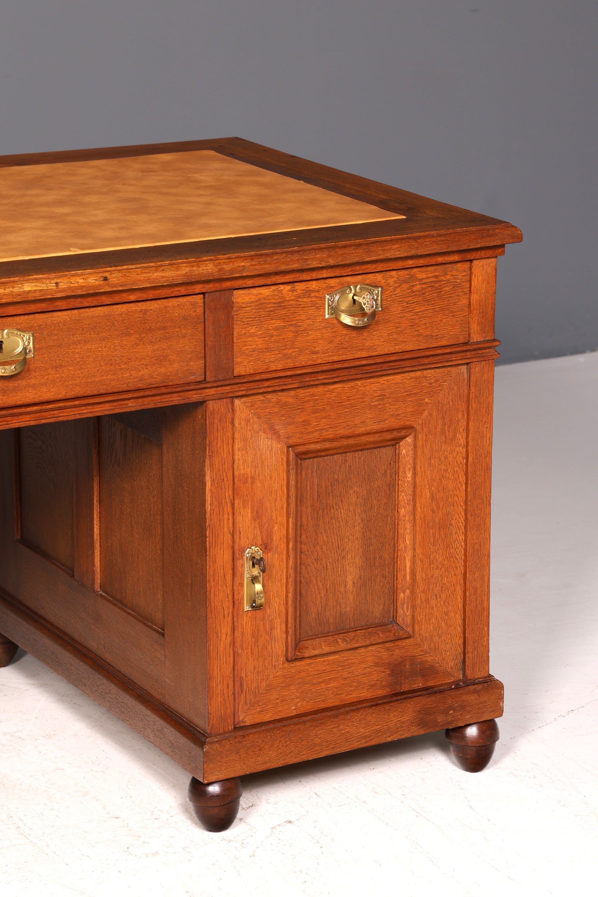 Traumhafter Jugendstil Schreibtisch Eiche Gründerzeit Bürotisch Echt Holz Desk Office Table Antik Vintage