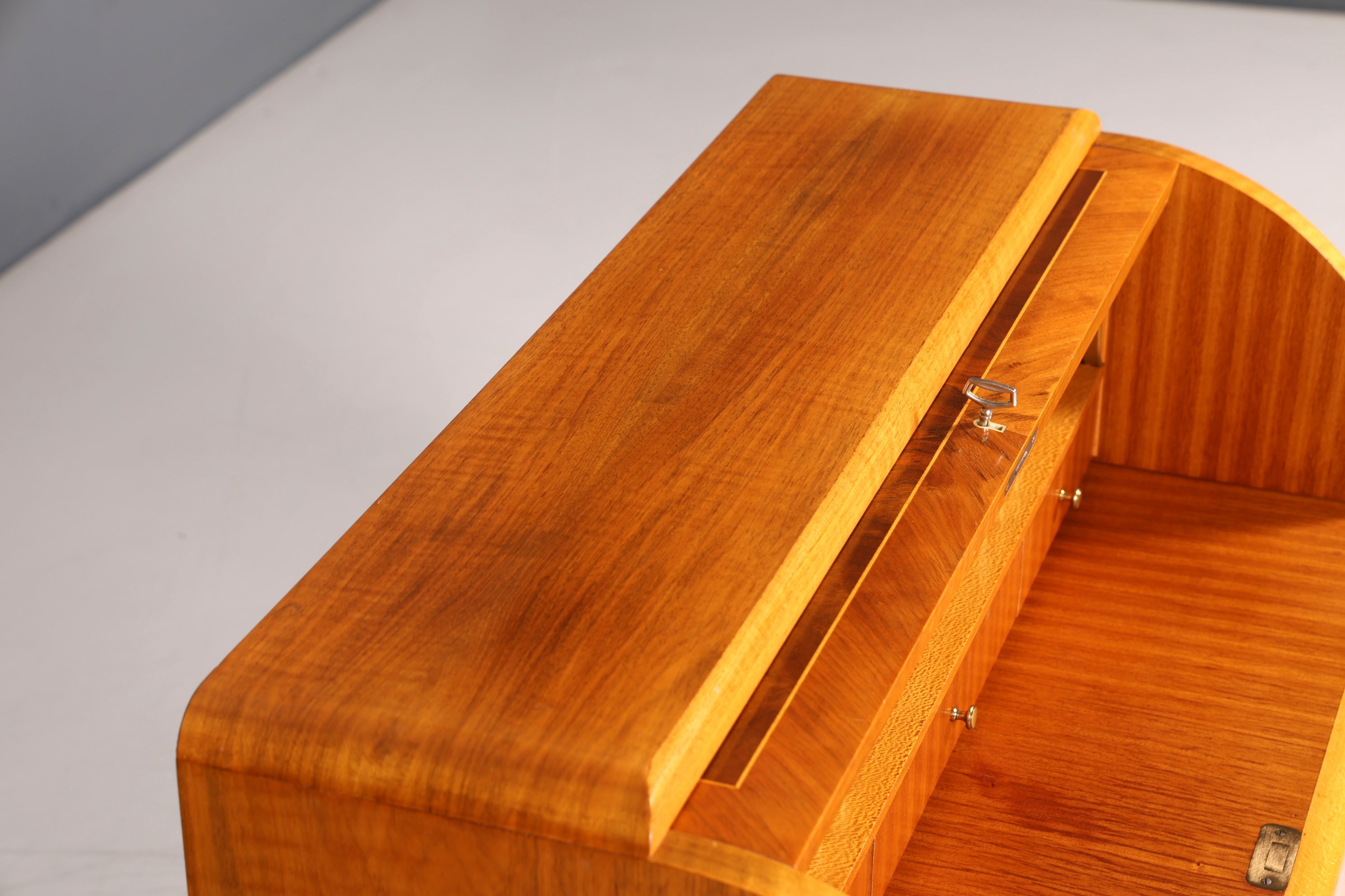 Schlichter Mid Century Rollladen Sekretär echt Holz Büro Schrank Vintage Schreibkommode