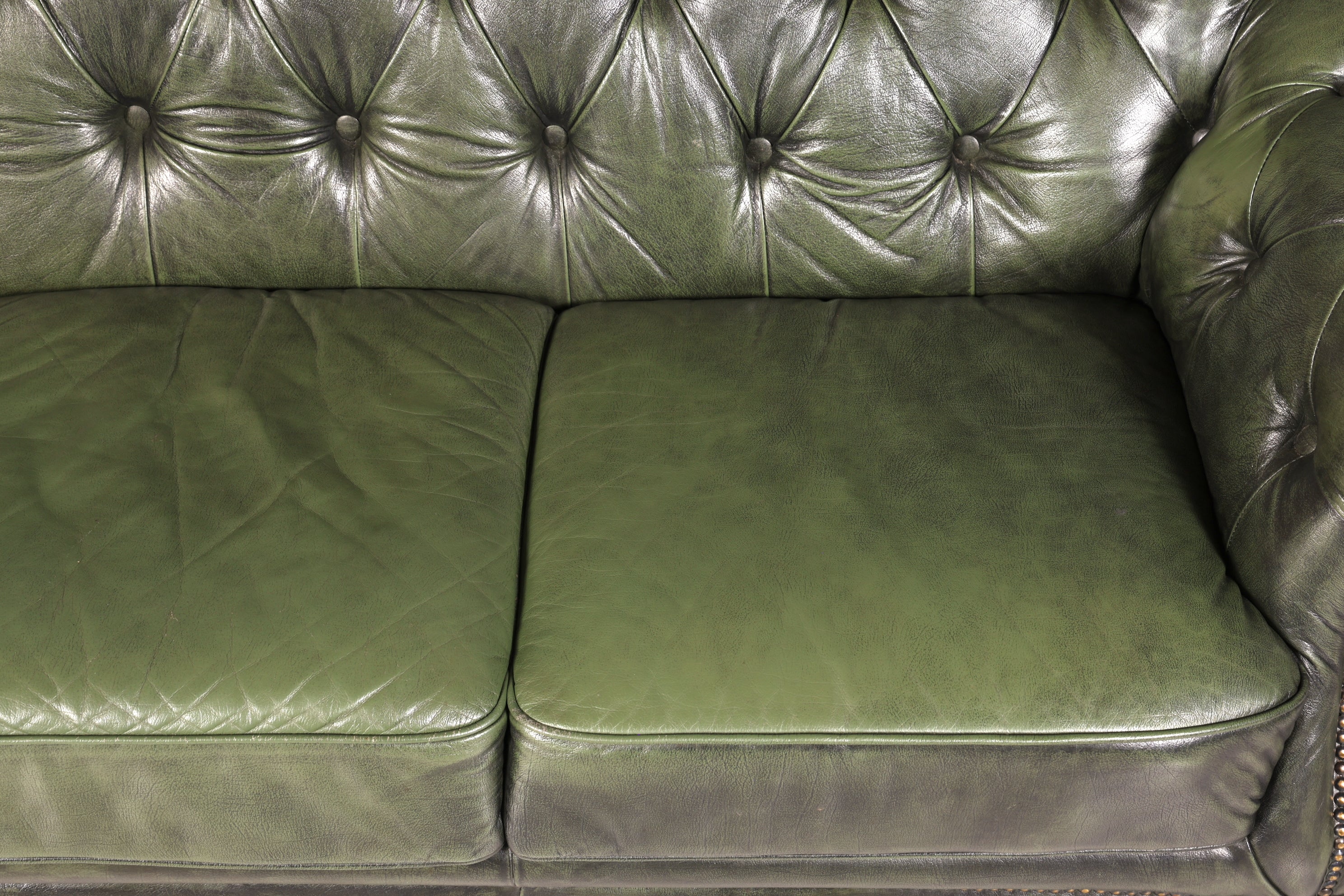 Wunderschönes Original Chesterfield Sofa grün 3-Sitzer echt Leder Couch
