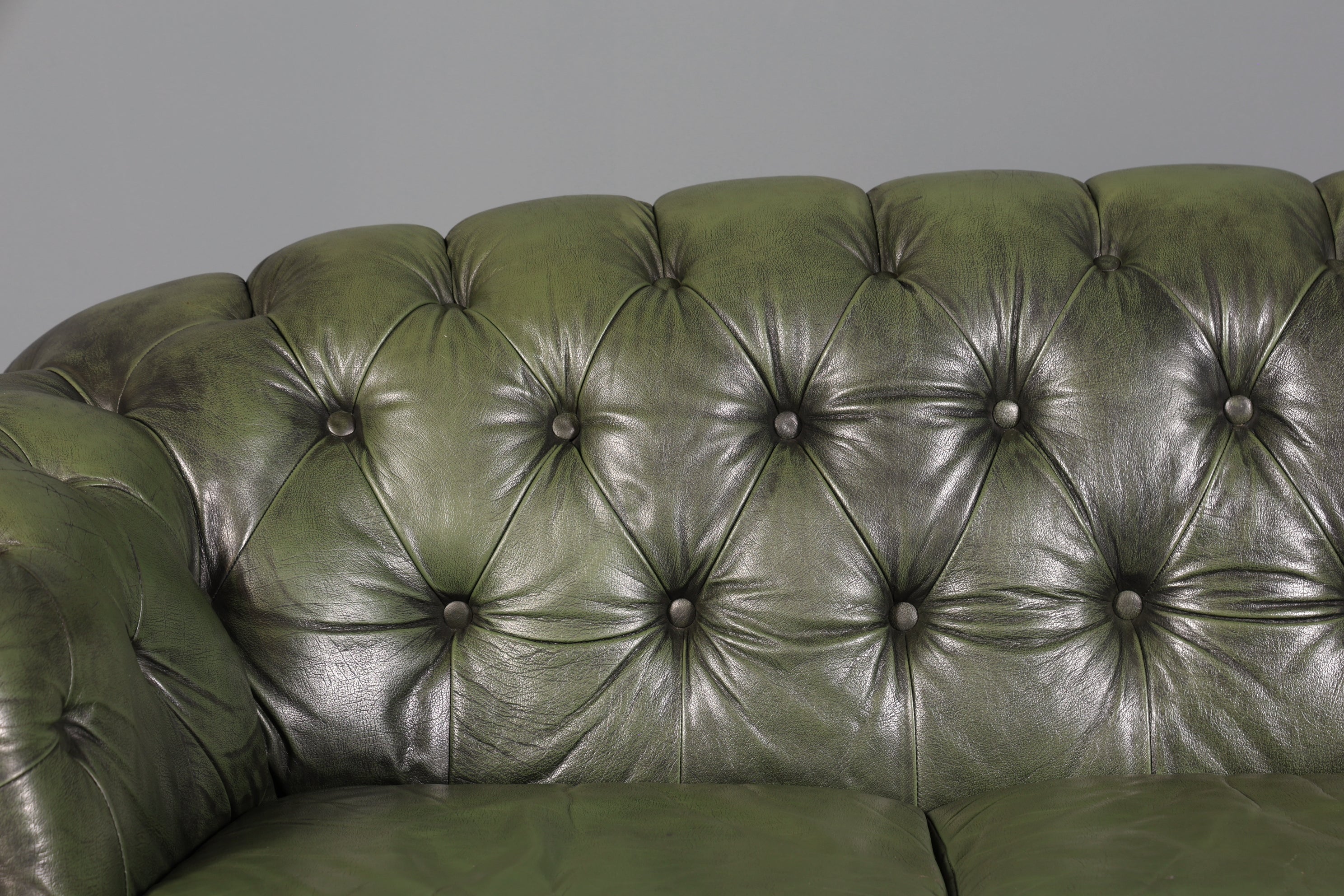 Wunderschönes Original Chesterfield Sofa grün 3-Sitzer echt Leder Couch