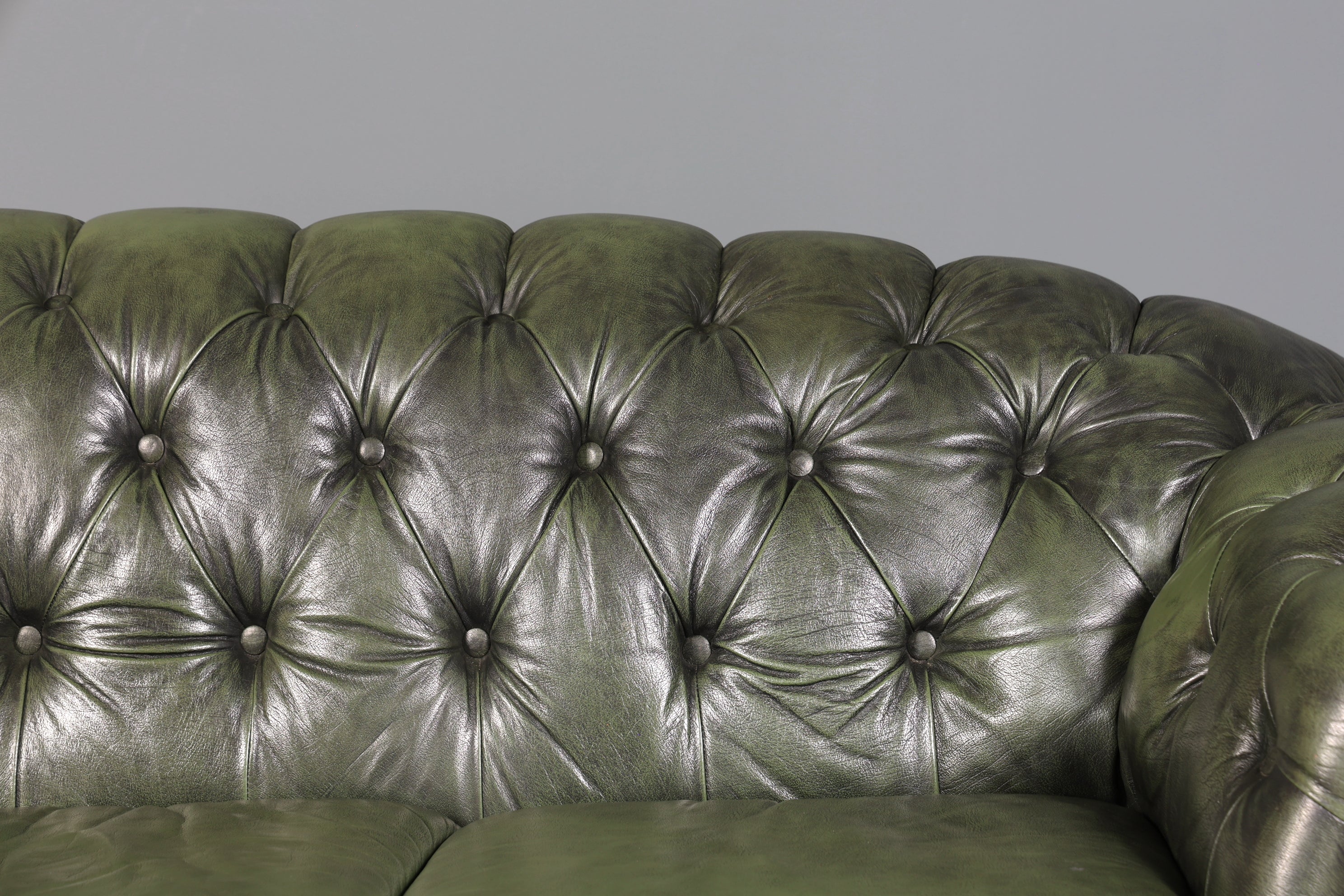 Wunderschönes Original Chesterfield Sofa grün 3-Sitzer echt Leder Couch