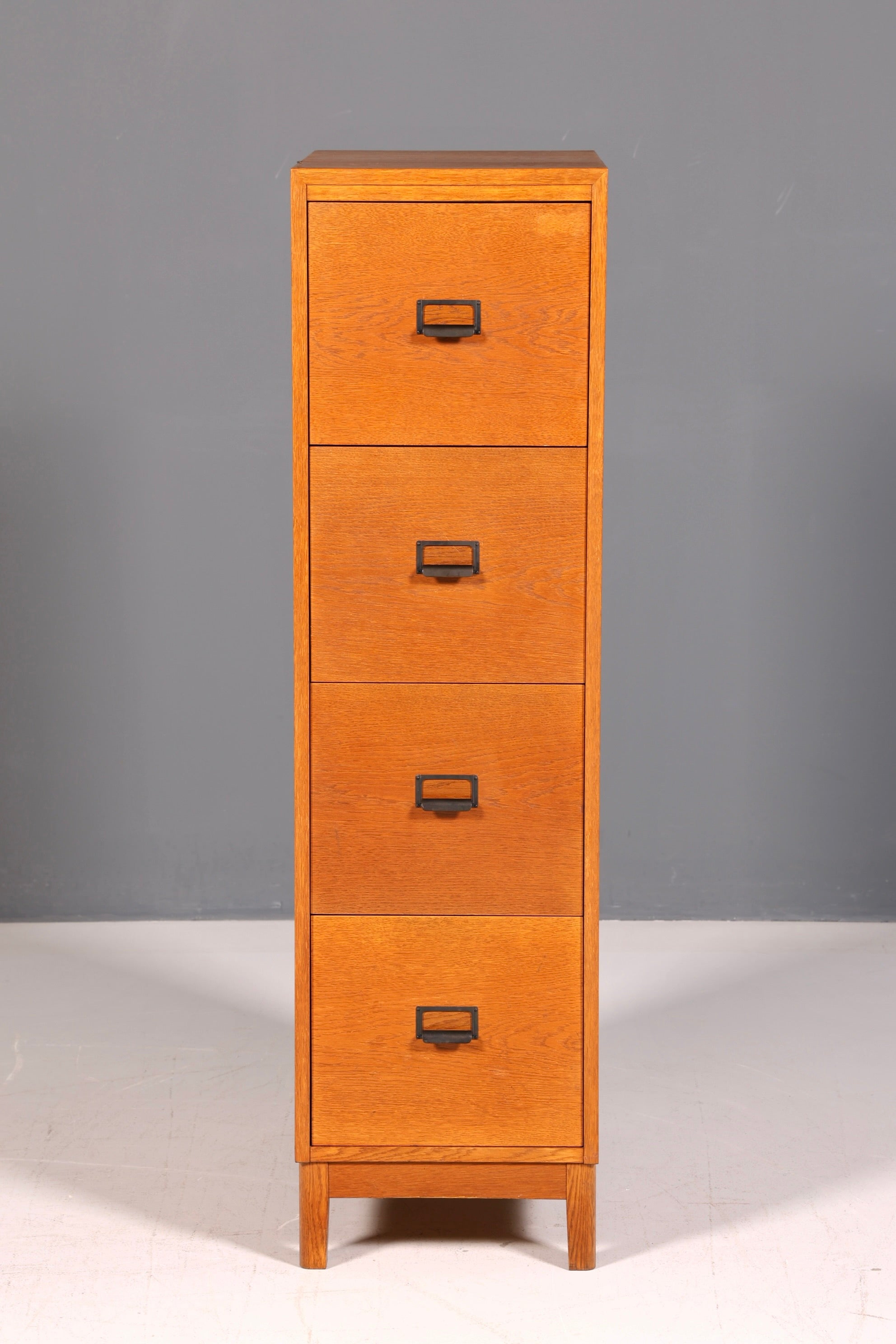 Wunderschöner Mid Century Aktenschrank Kommode Vintage Bauhaus Apothekerschrank Retro Schubladenkommode