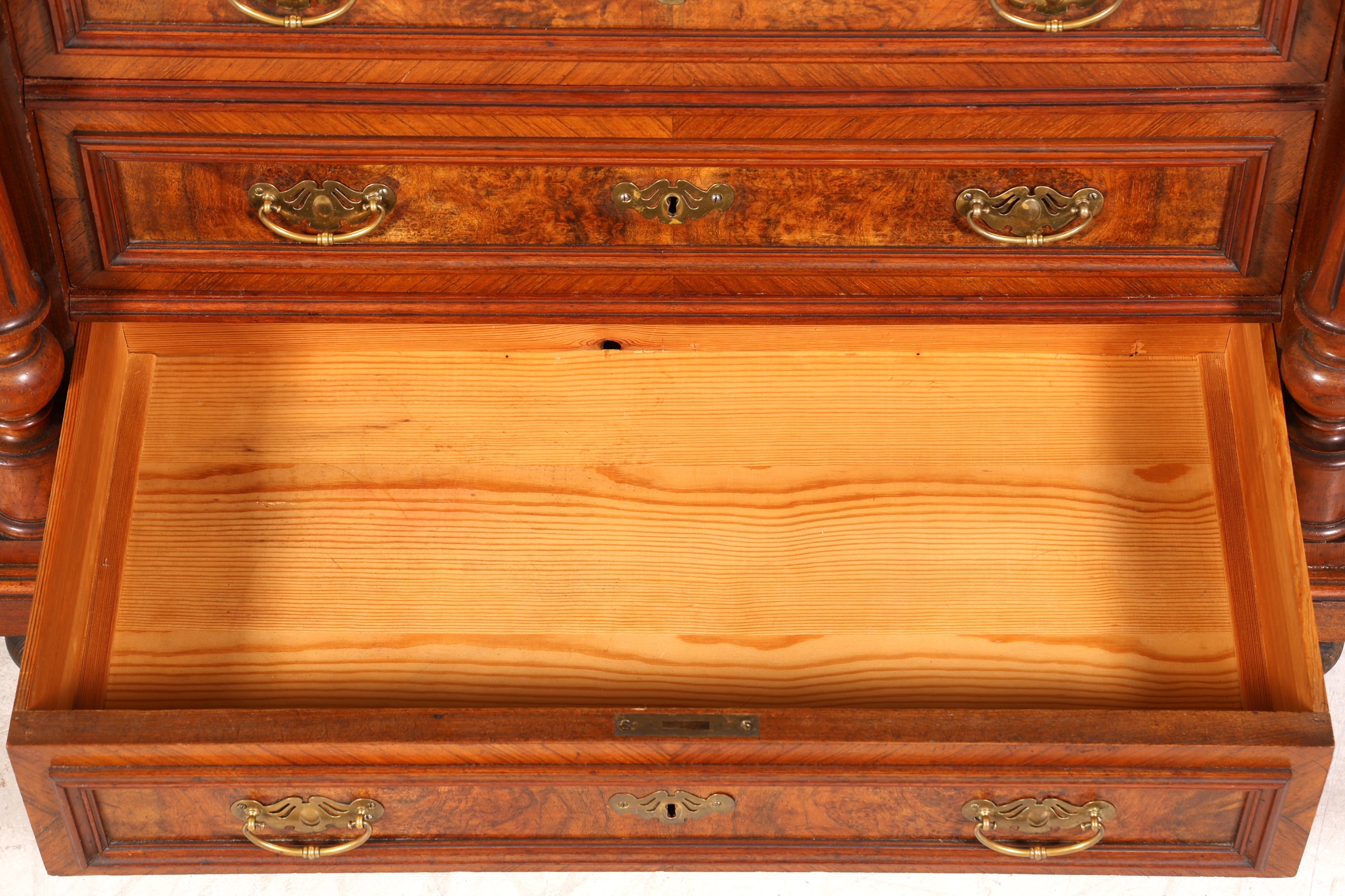 Stilvolle Gründerzeit Kommode Jugendstil Antik Sideboard Schubladenkommode