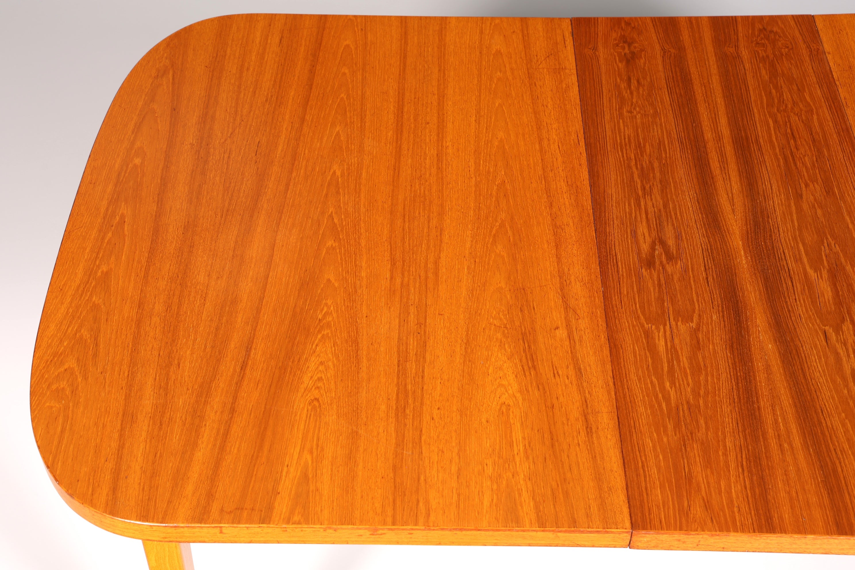 Stilvoller Mid Century Esstisch ausziehbarer Danish Design Teak Holz Küchentisch Esszimmer Tisch