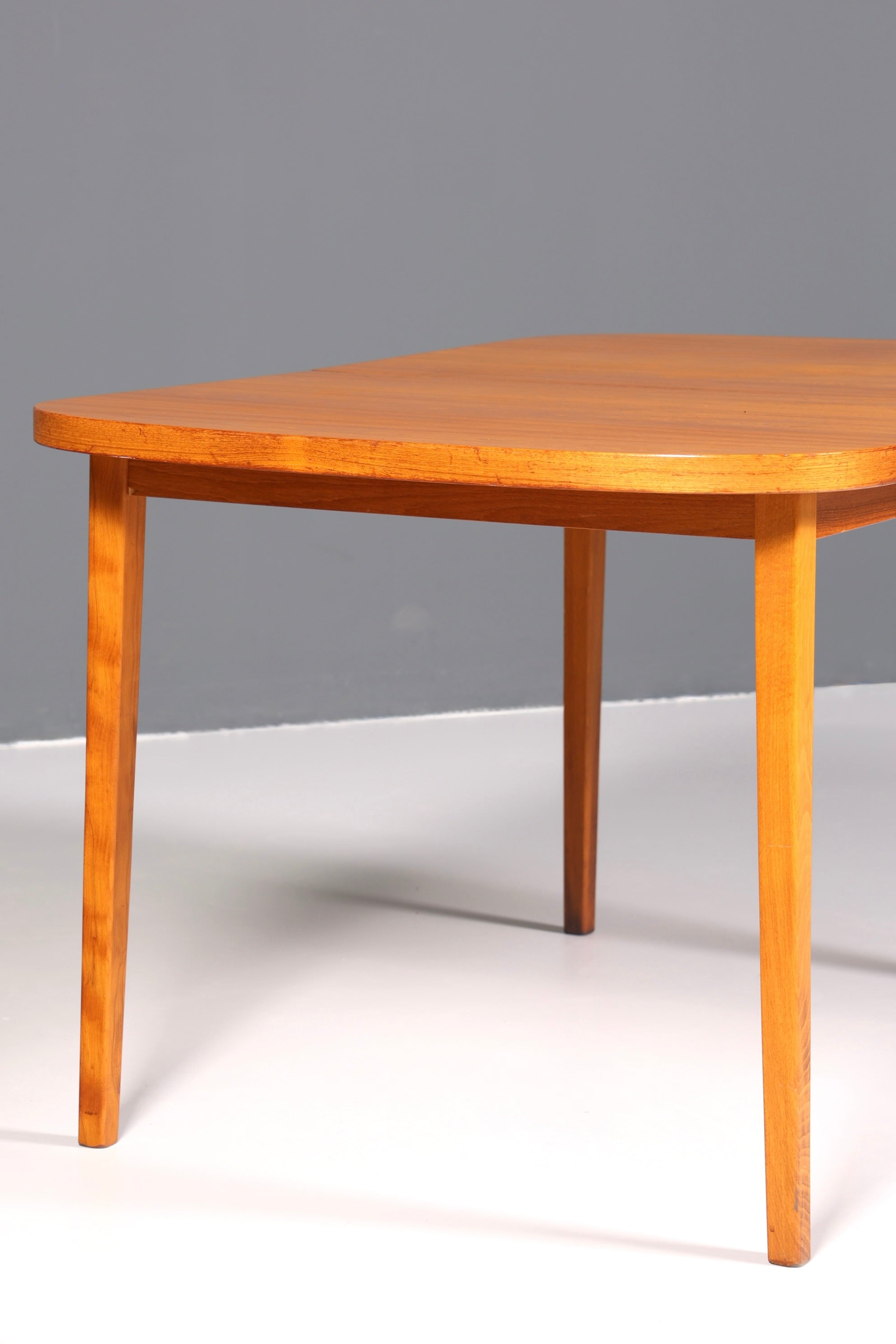 Stilvoller Mid Century Esstisch ausziehbarer Danish Design Teak Holz Küchentisch Esszimmer Tisch