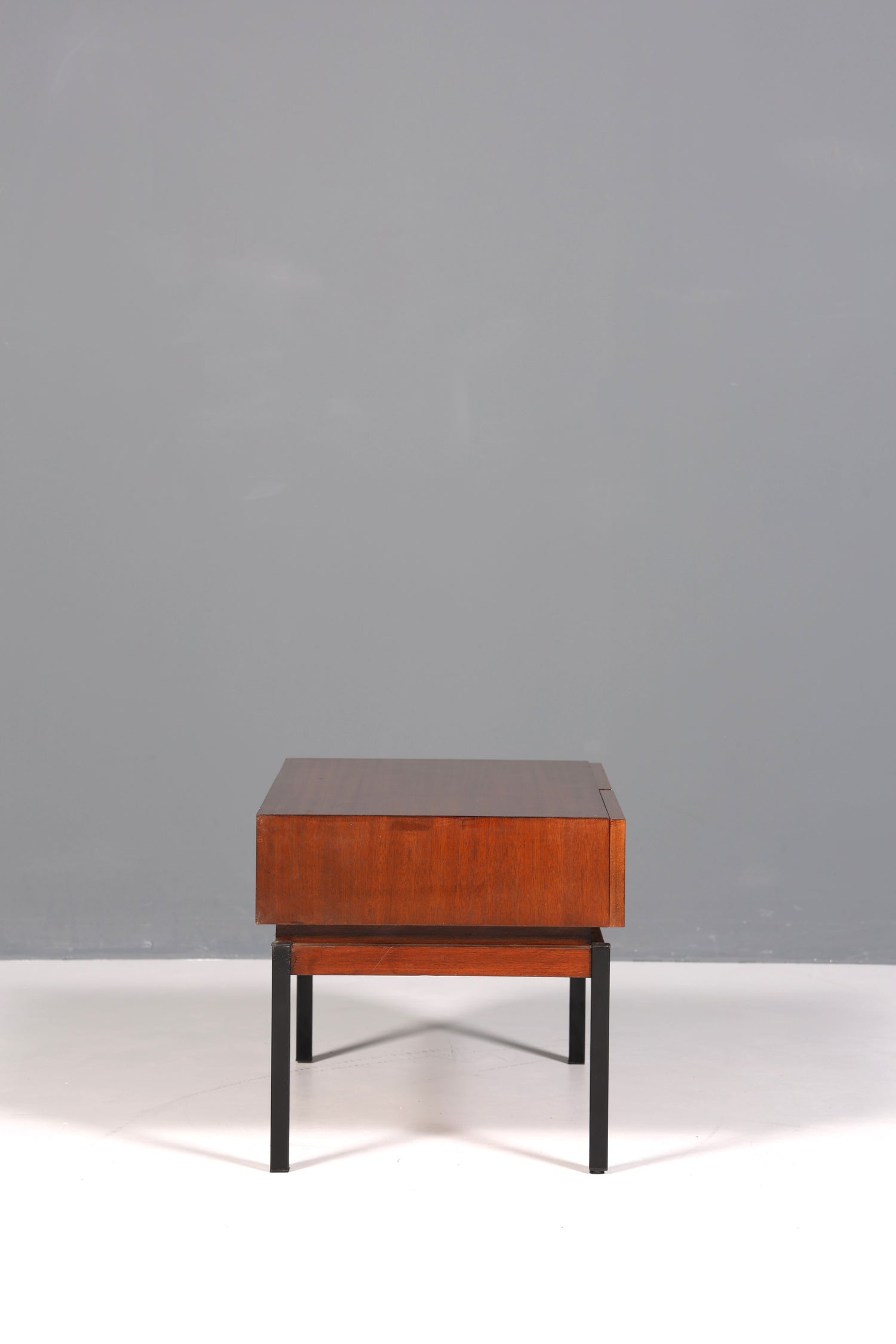 Wunderschöne Mid Century Kommode Vintage TV Sideboard 60s Schrank Flurkommode 1 von 2