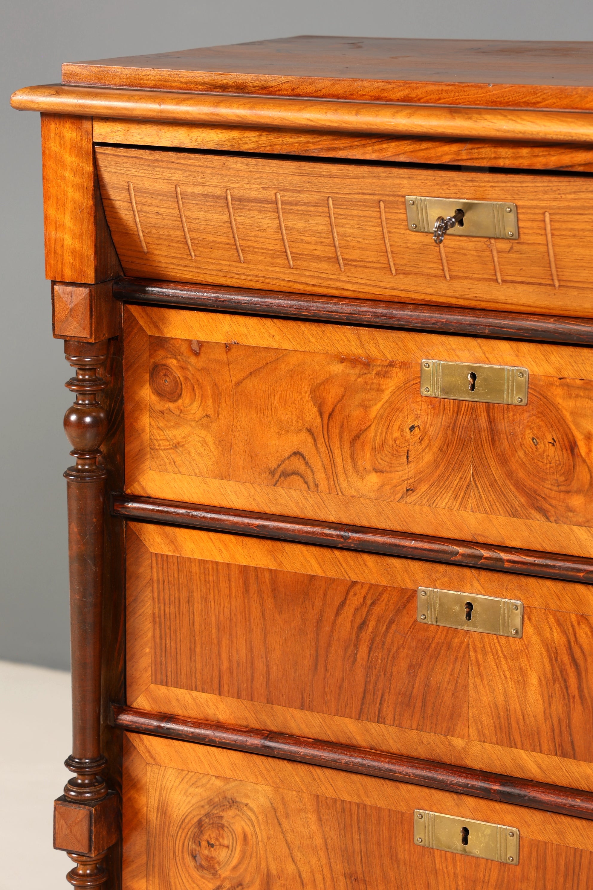 Stilvolle Gründerzeit Kommode Jugendstil Vertiko Chiffoniere Antik Wäschekommode