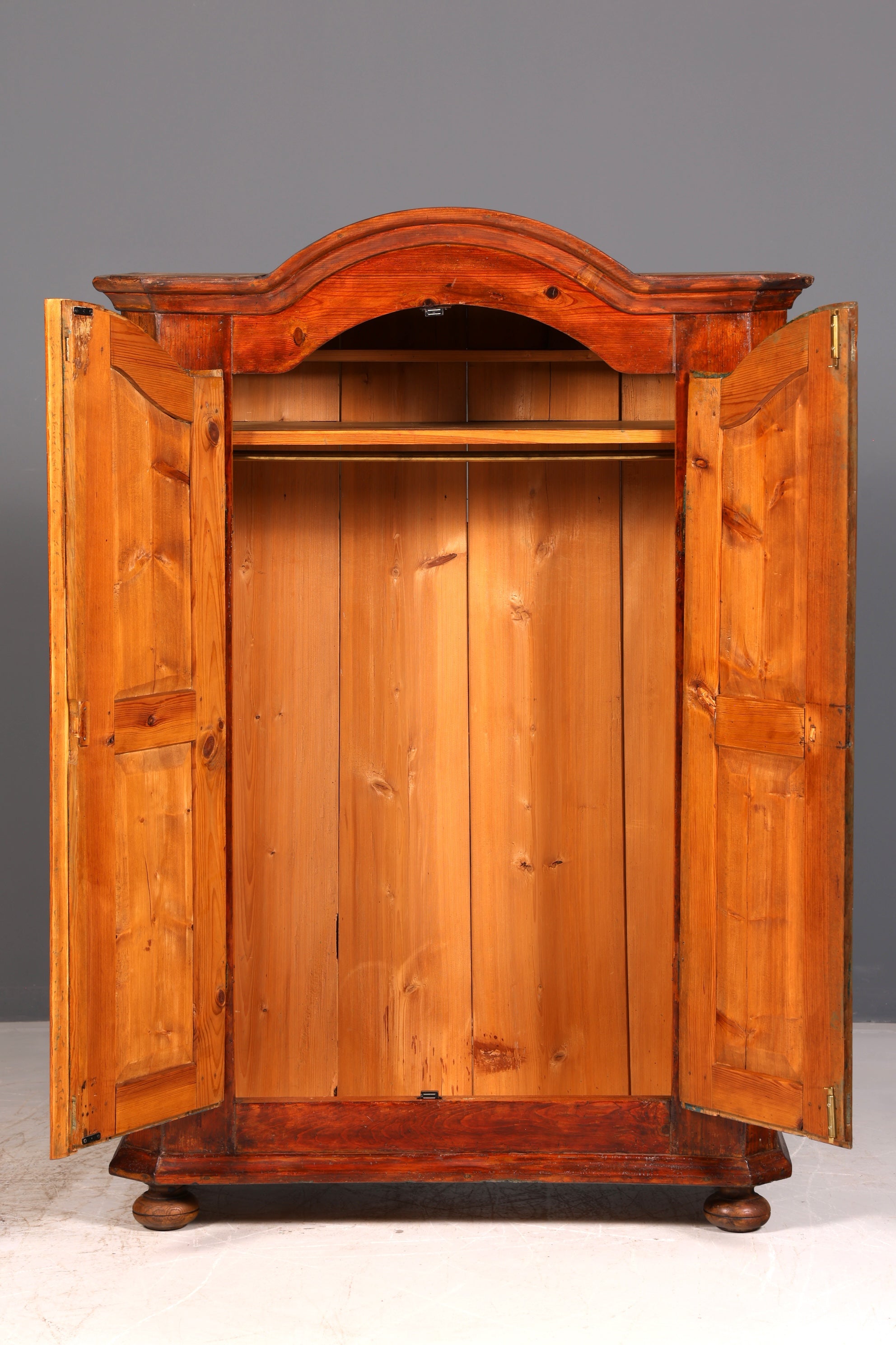 Wunderschöner Antiker Bauernschrank Barock Dielenschrank Kleiderschrank Wäscheschrank Massivholz