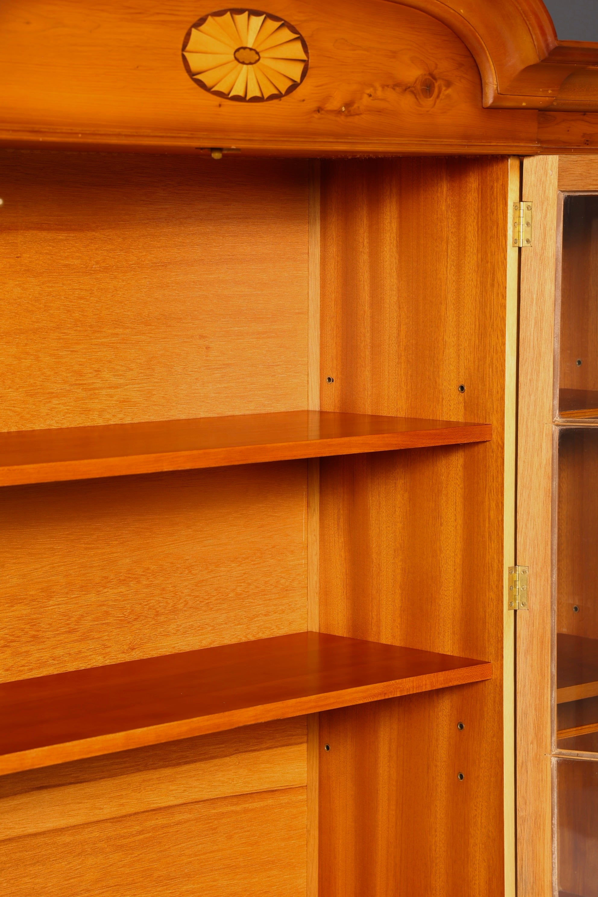 Beautiful English Display Cabinet Bookcase Yew Library Glass Display Cabinet Sideboard Antique