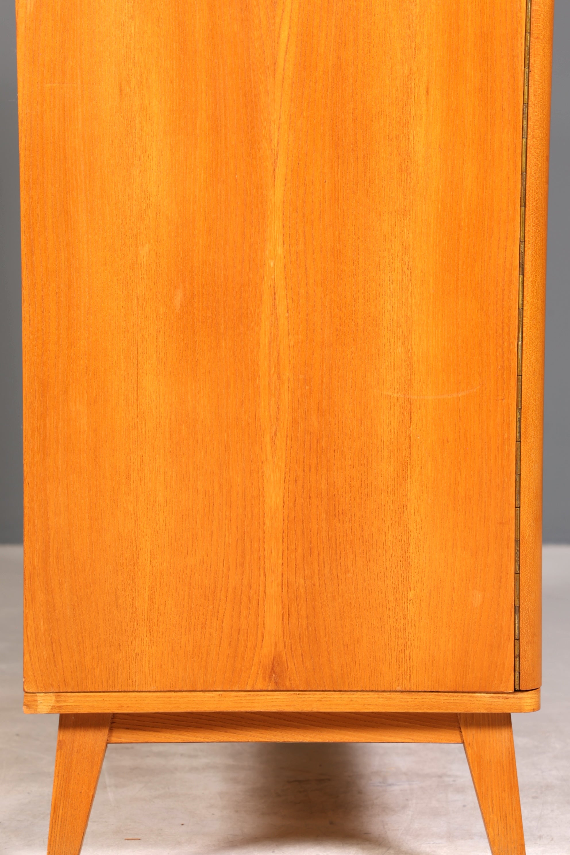 Traumhafter Mid Century Kleiderschrank Vintage Schrank Aktenschrank Retro Wäscheschrank