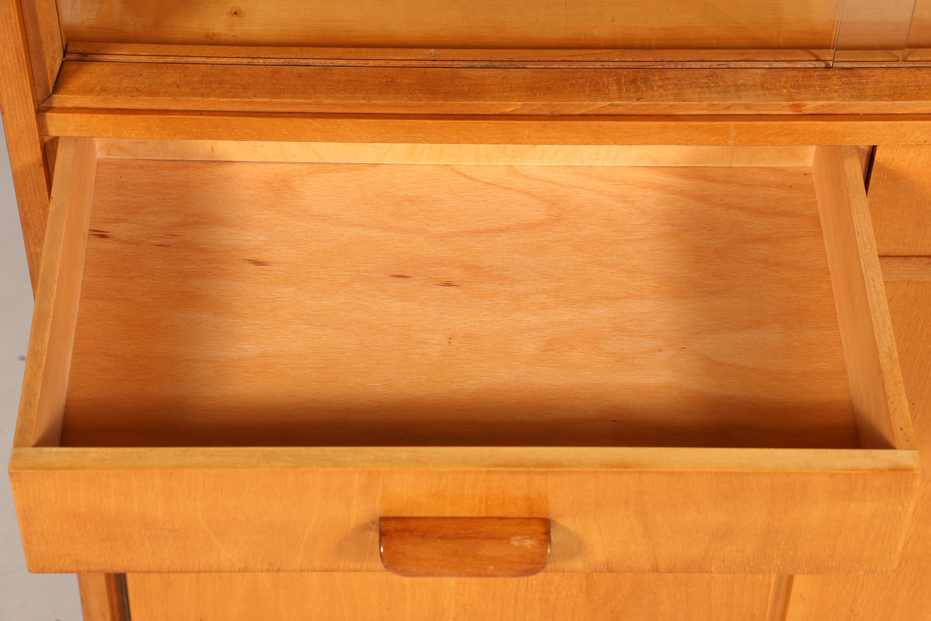 Traumhafter Mid Century Schrank Retro Vitrine 60s Highboard Kommode Bücherregal Vintage Regal