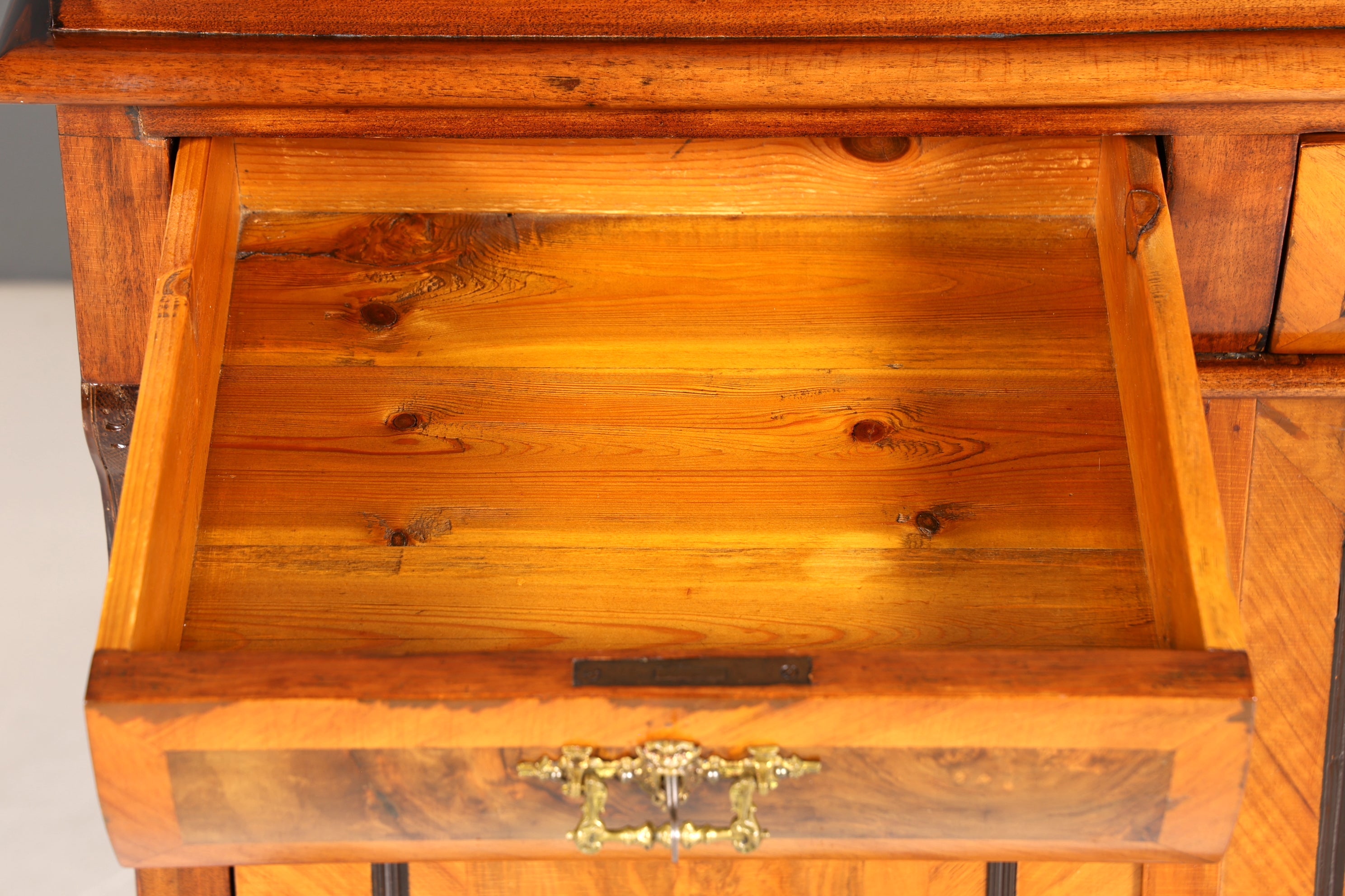Traumhaftes Gründerzeit Vertiko Jugendstil Schrank Antik Highboard Kommode