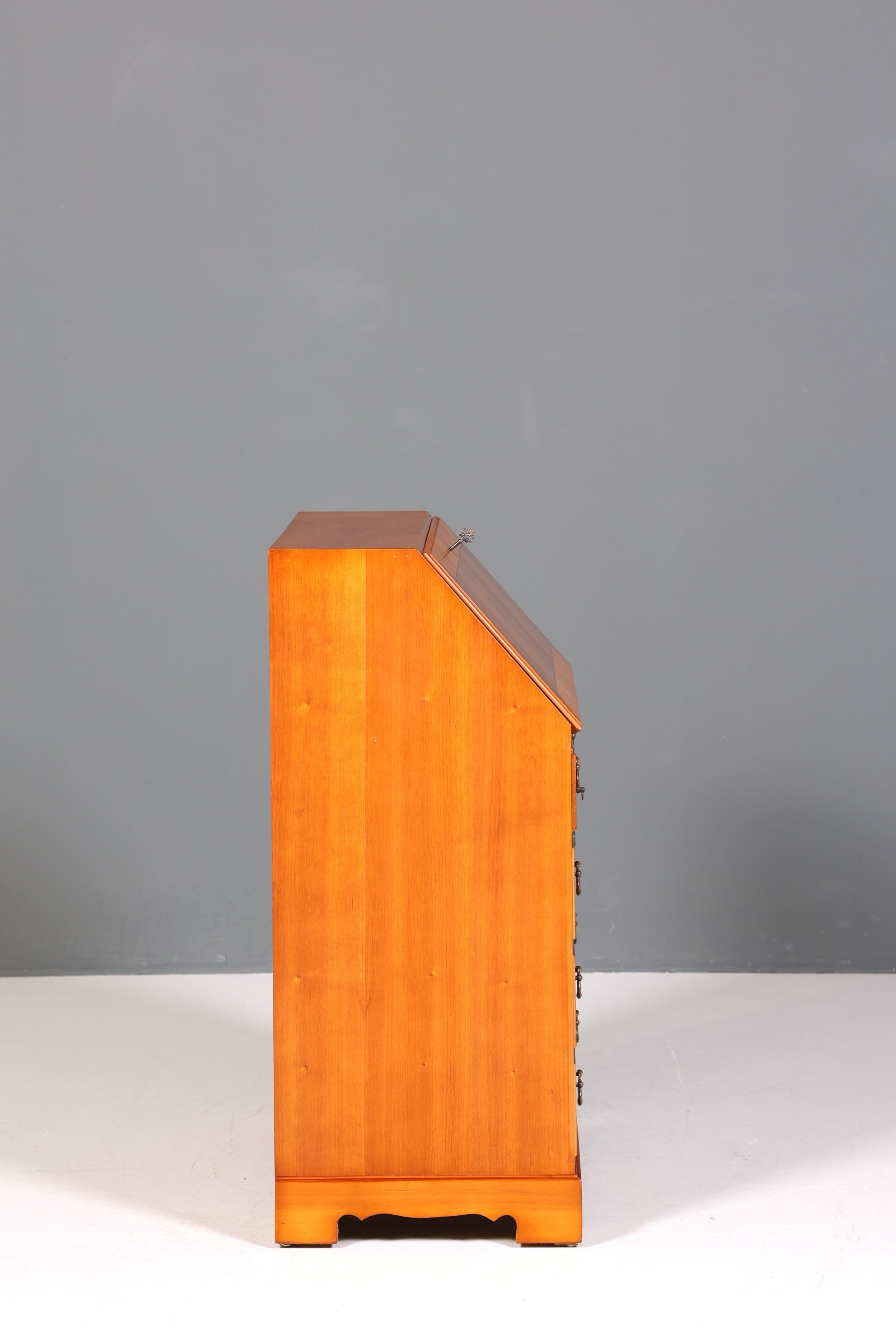 F221 Finish cm Wunderschöner Englischer Sekretär Eibe Schreibkommode Antik Stil Kommode UK Schreibtisch