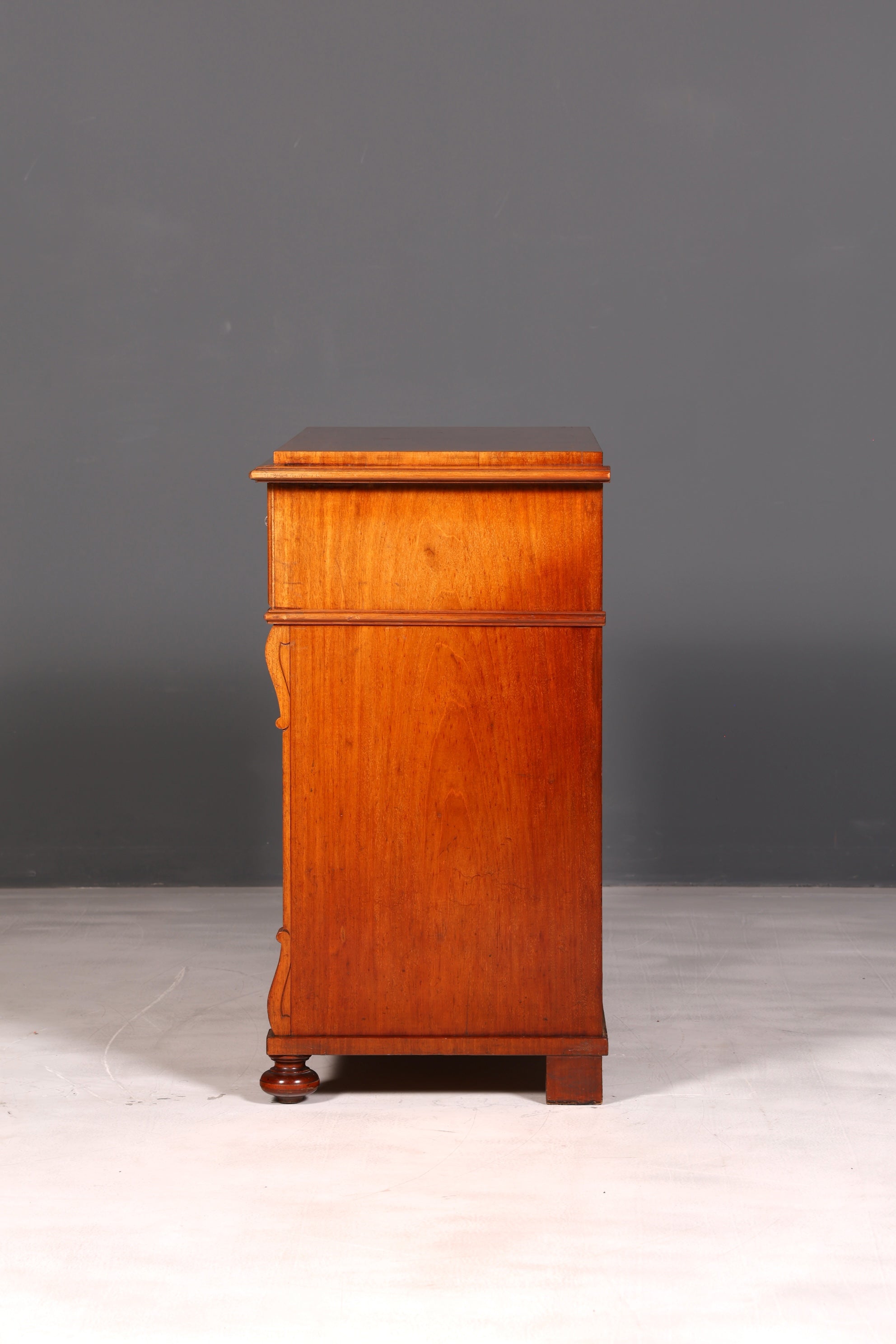 Beautiful Gründerzeit Louis Philippe antique chest of drawers, sideboard, drawer chest, linen chest, solid wood