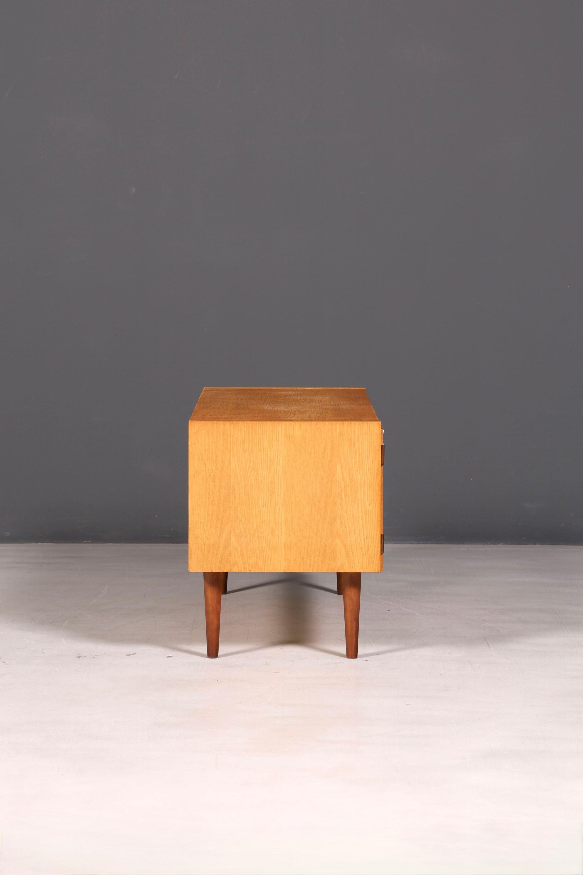 Beautiful original Hellerau mid-century chest of drawers, model 427, sideboard TV cabinet, vintage genuine wood
