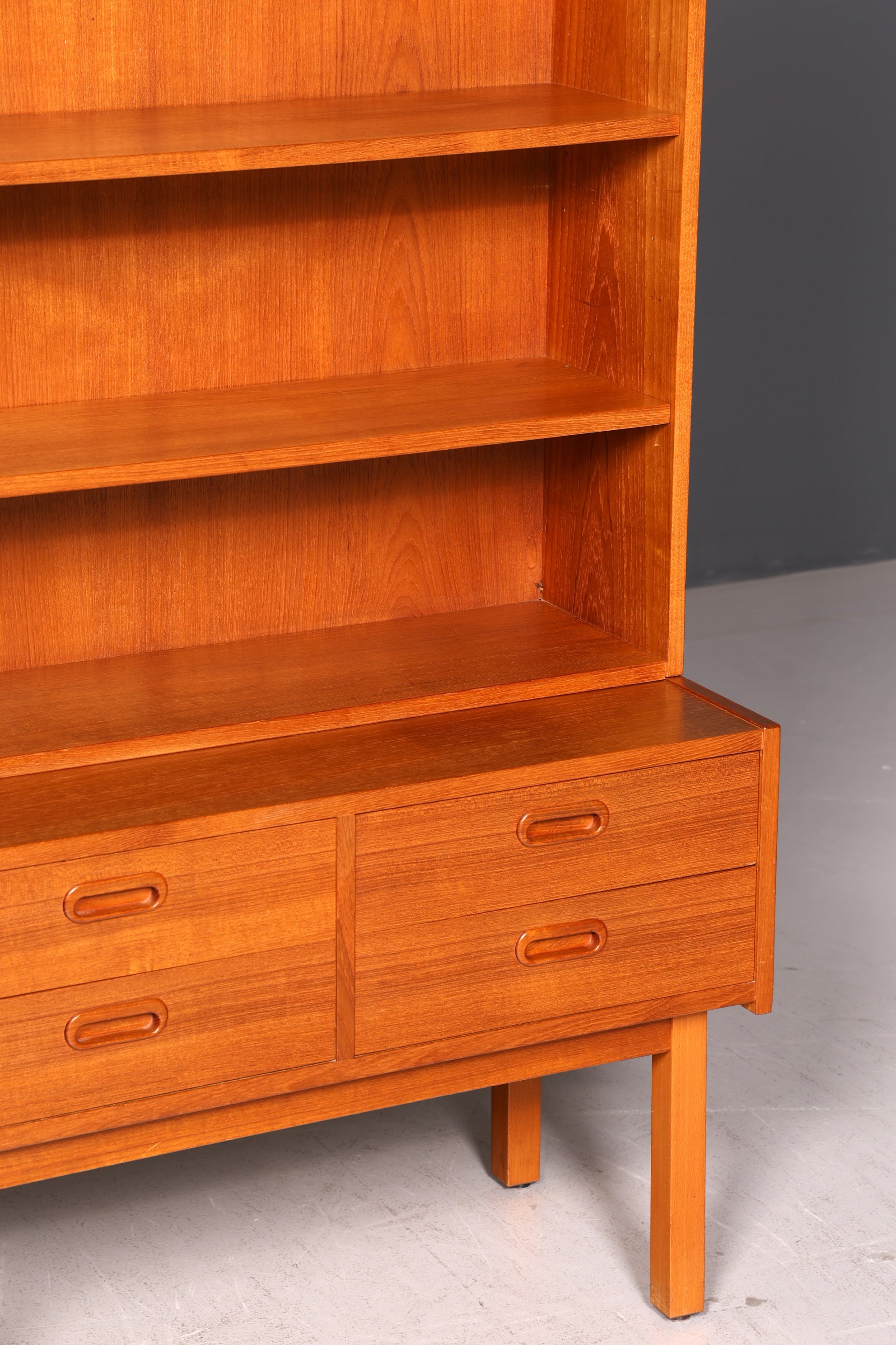 Wunderschönes Mid Century Regal Danish Design Bücherregal Schrank Vintage Retro 60er