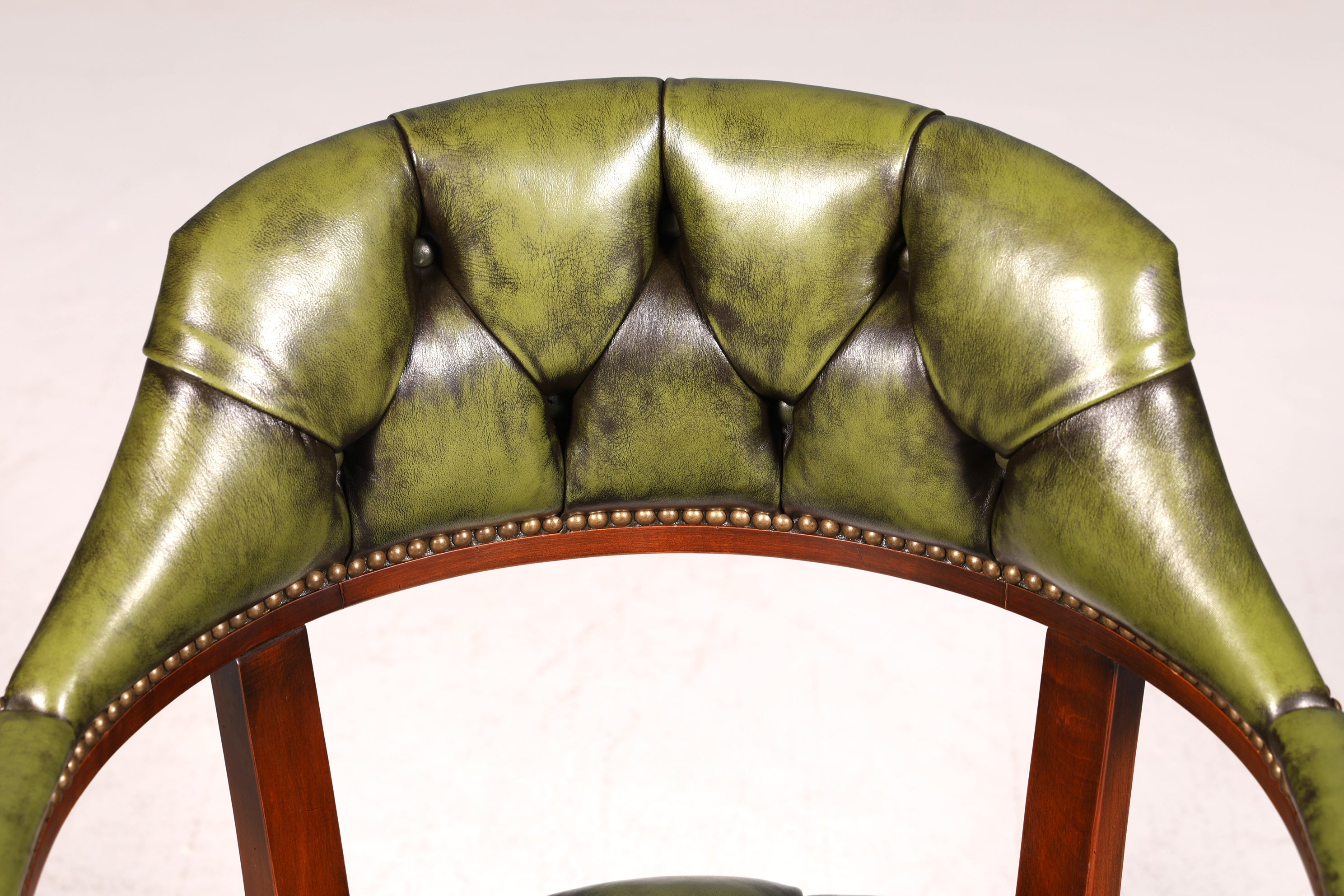Stilvoller Chesterfield Stuhl Englischer Armlehnstuhl Echt Leder Bürostuhl Sekretär Antik Vintage