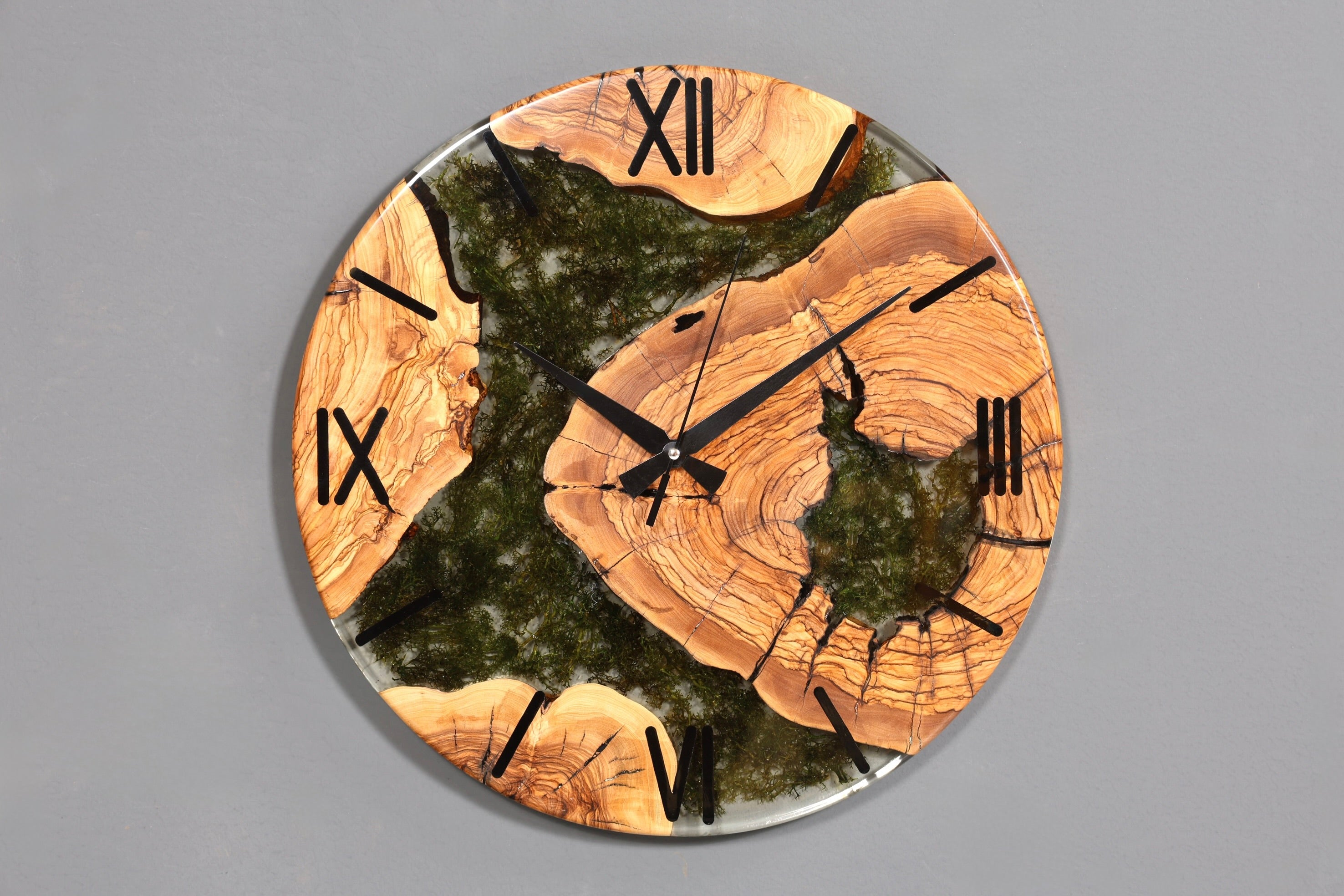 Wunderschöne Handgefertigte Epoxidharz Wanduhr Olivenbaum Uhr Epoxy Analog Uhr