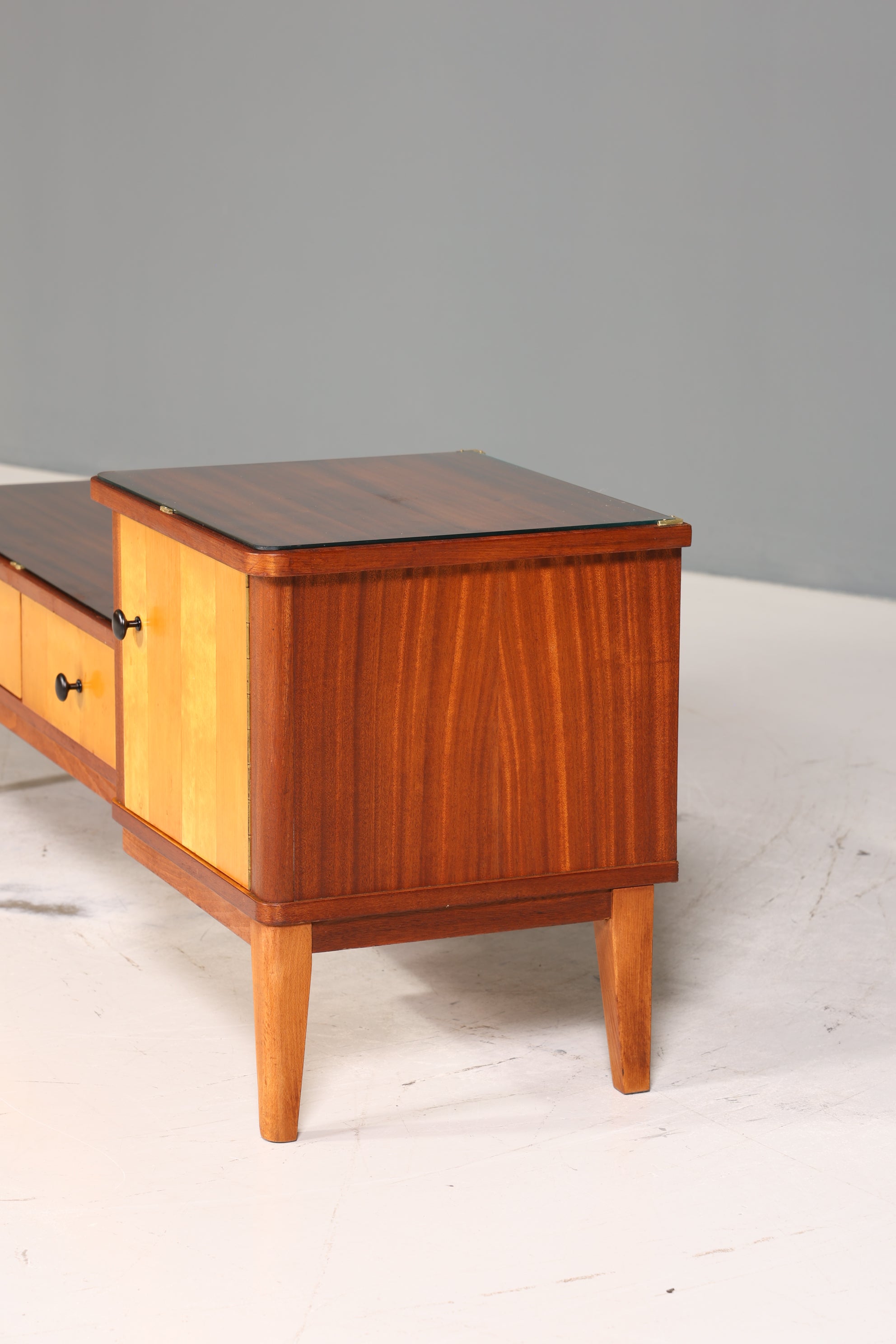 Wunderschönes Mid Century Kommode Vintage TV Sideboard 60s Schrank Flurkommode