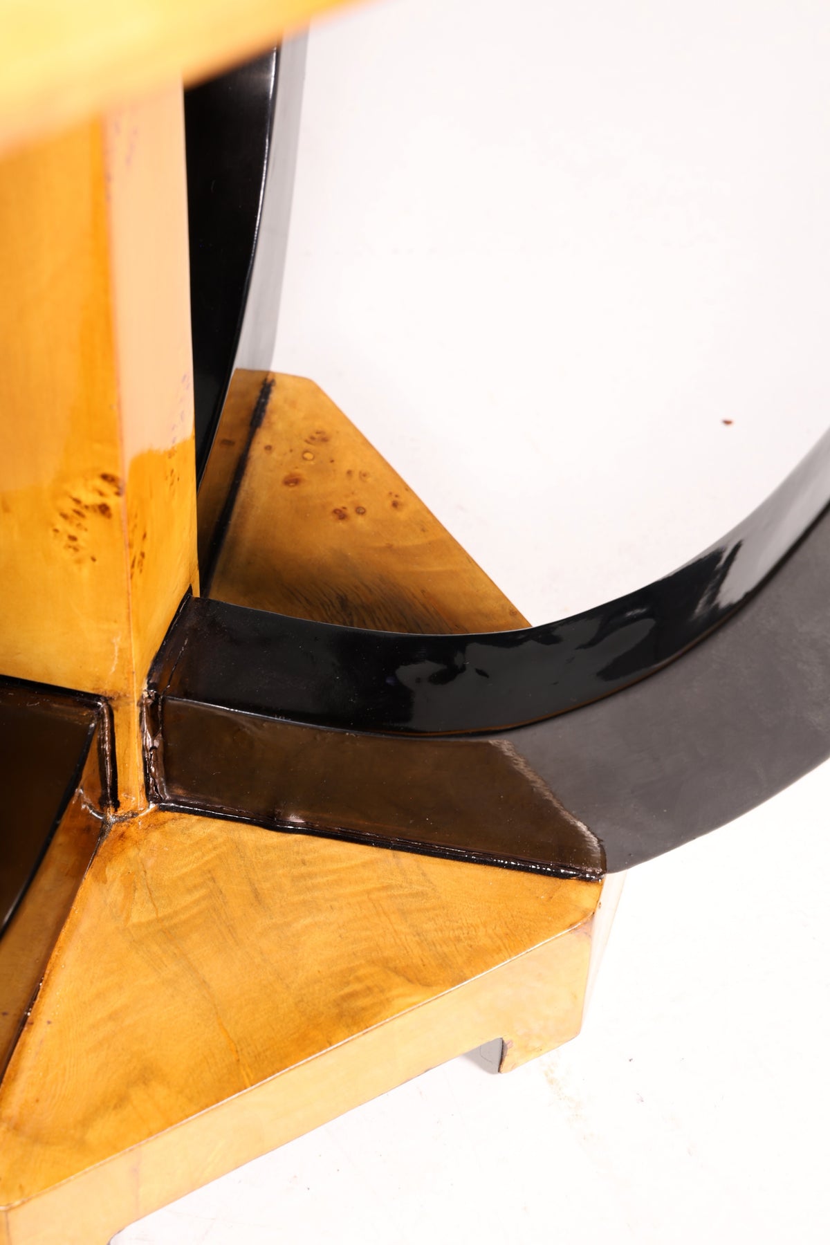 Stylish Art Deco-style luxury coffee table in birch, Biedermeier side table