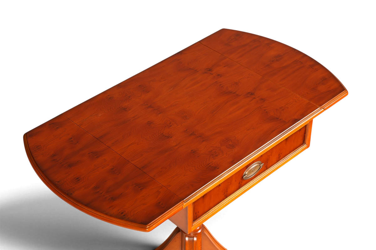 Hauptstadt Möblerei Heldense Beistelltisch aus Eibenholz mit klappbarer Tischplatte in klassischem Design