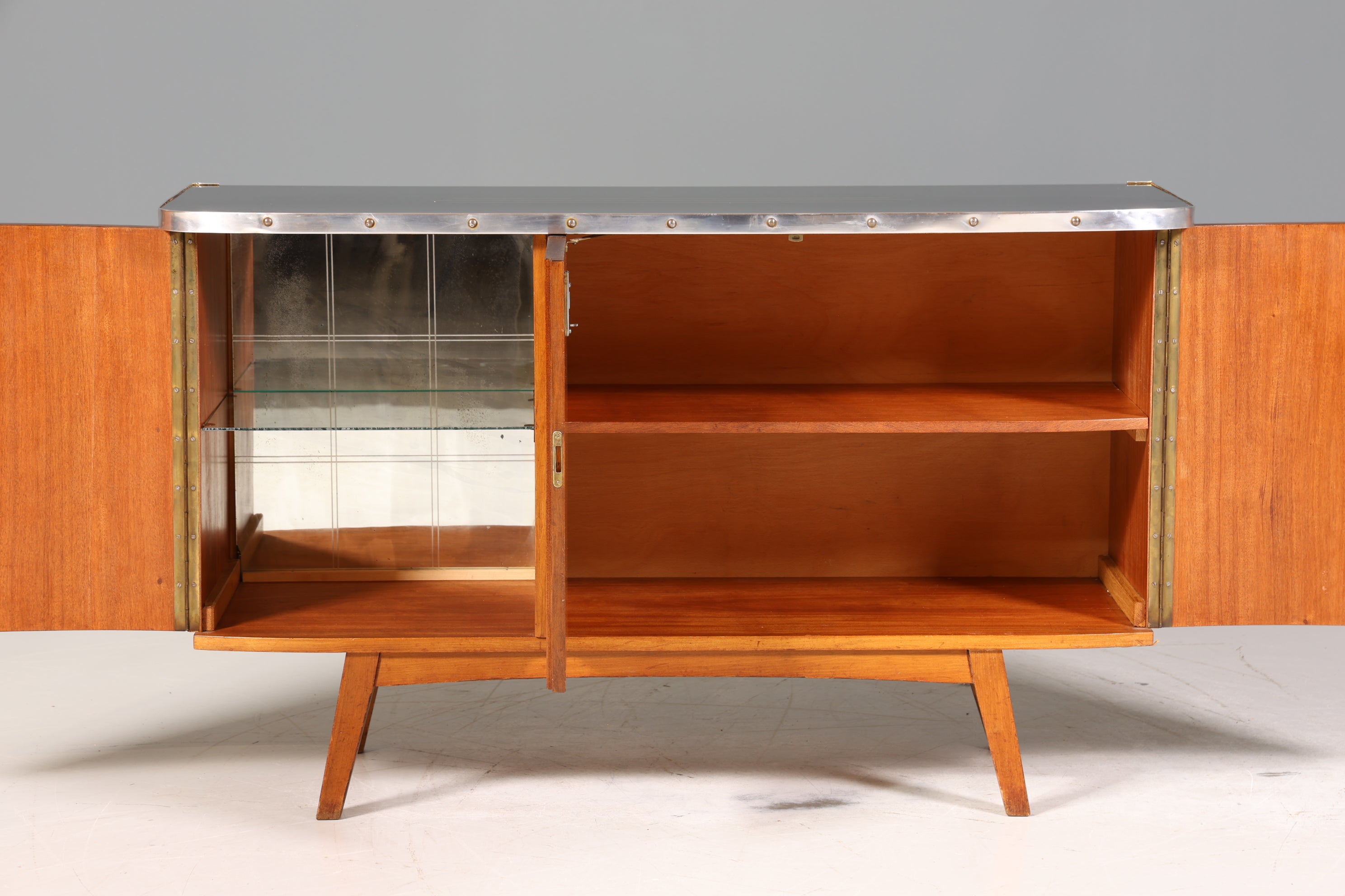Wunderschönes Mid Century Sideboard Vintage Kommode TV Schrank Flurkommode 60s