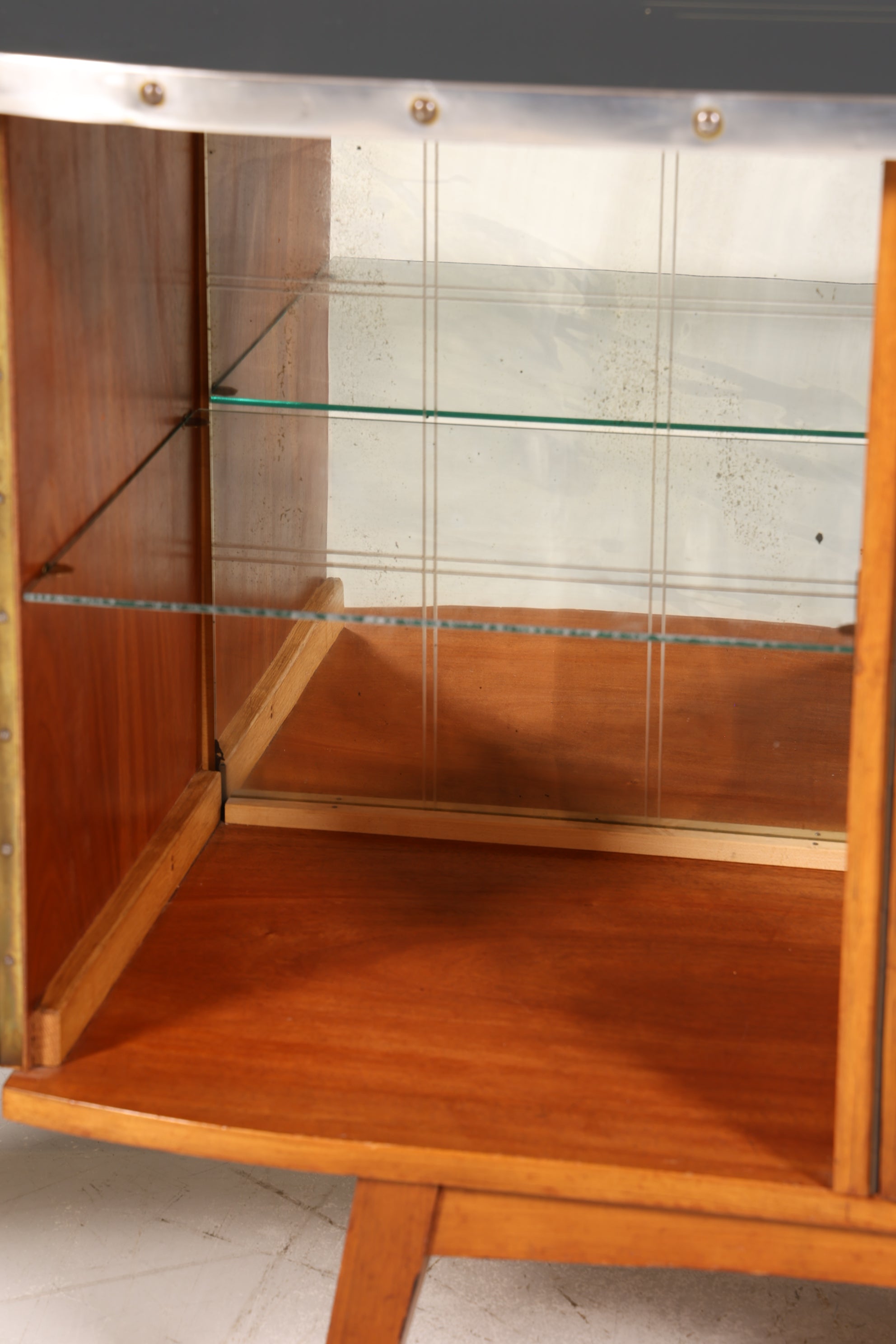 Wunderschönes Mid Century Sideboard Vintage Kommode TV Schrank Flurkommode 60s