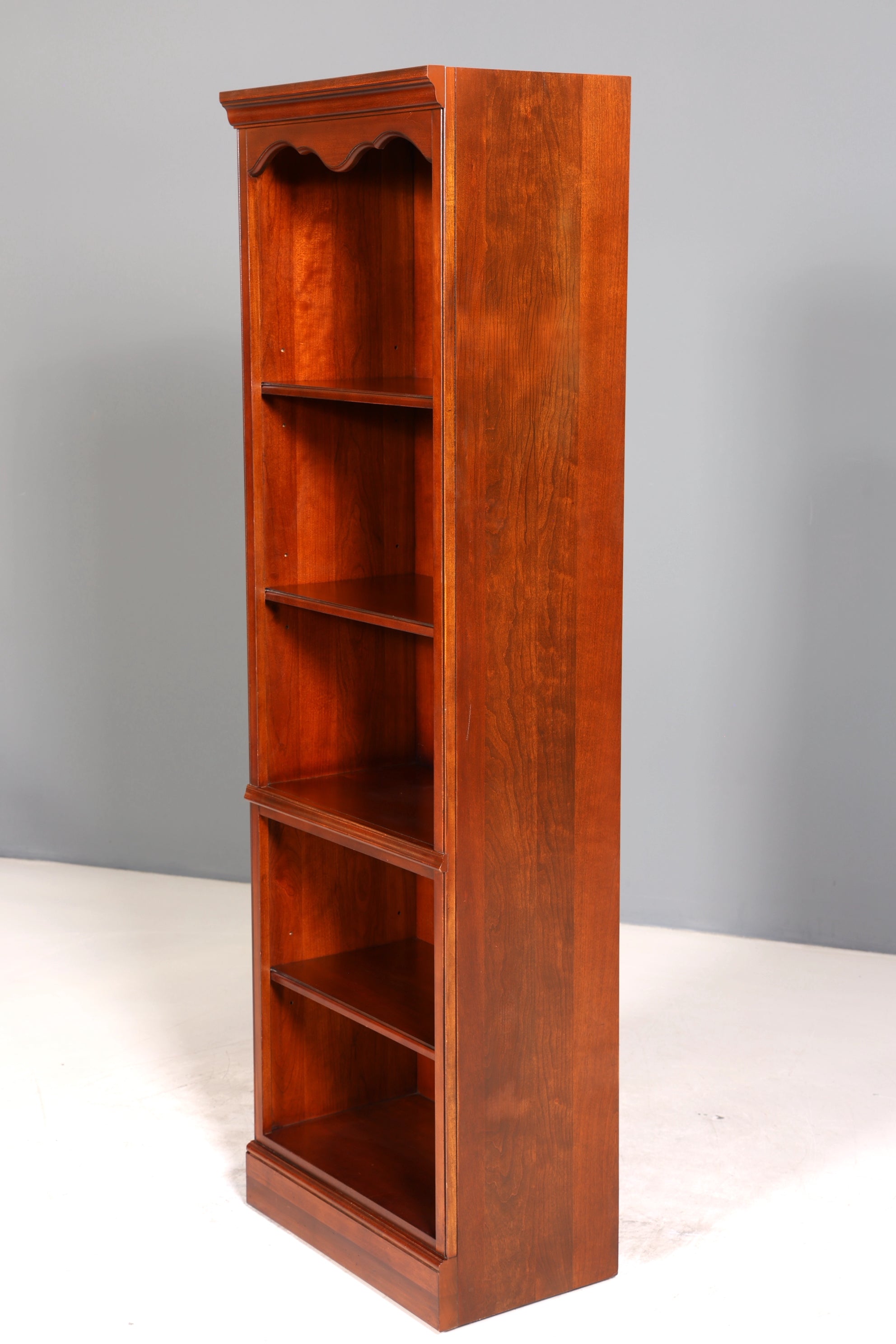 Stilvolles Original Drexel Heritage Bücherregal Regal USA Bookshelf Buchablage 1 von 4