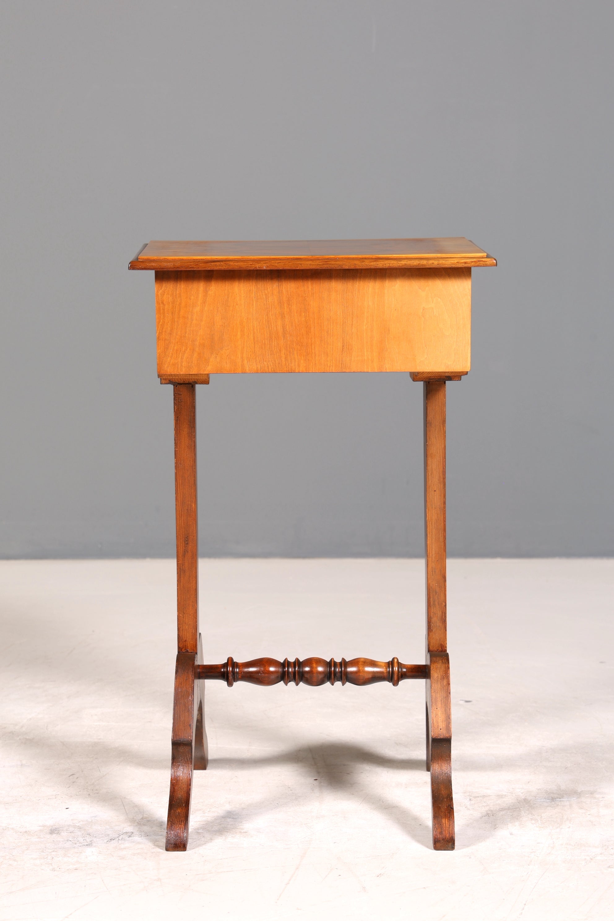 Stilvoller Gründerzeit Beistelltisch Louis Philippe Nähtisch Antik Ablagetisch um 1880