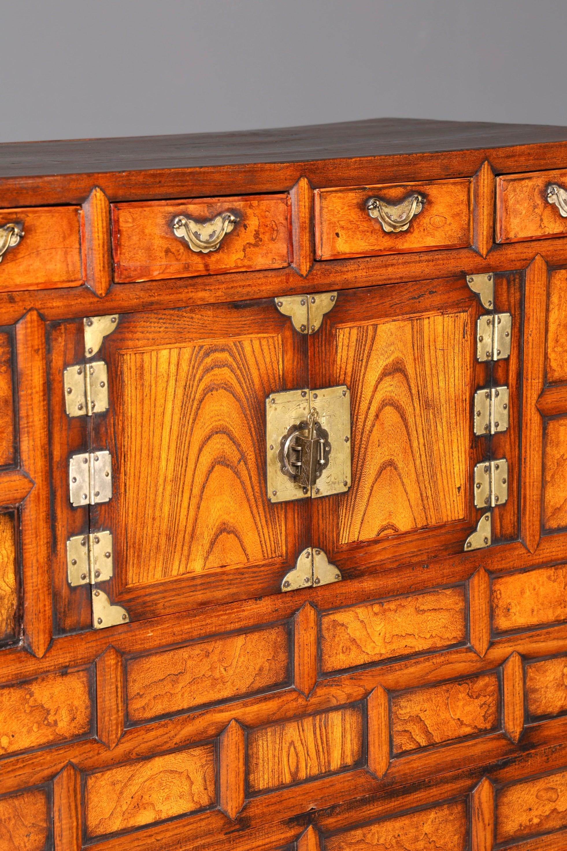Beautiful Asian cabinet, antique chest of drawers, solid wood, genuine brass, vertiko