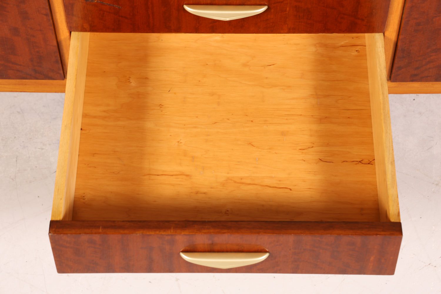 Schlichtes Mid Century Sideboard Vintage TV Kommode 60s Schrank Longboard Retro Lowboard