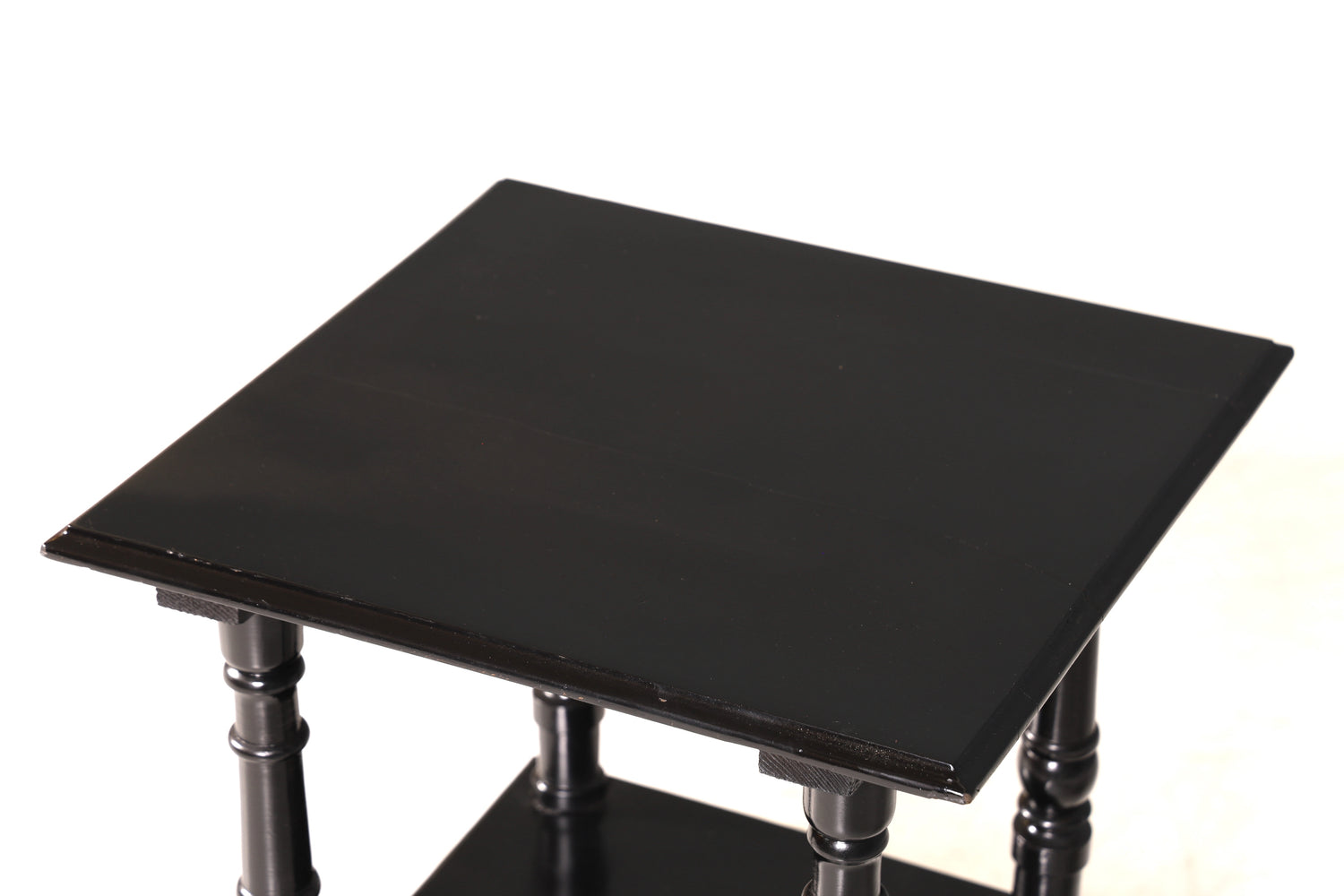 Wunderschöner Beistelltisch im Gründerzeit Stil gedrechselter Ablagetisch Telefontisch