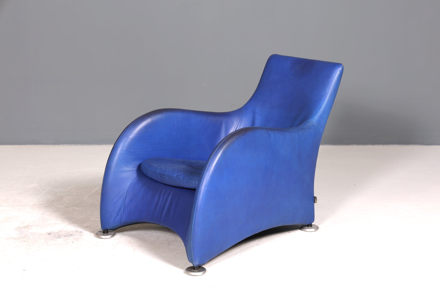 Edler Loge Sessel mit Hocker Designer Lounge Sessel Designed by Gerard Van den Berg für Montis echt Leder Sessel Relax Armlehnsessel 90s