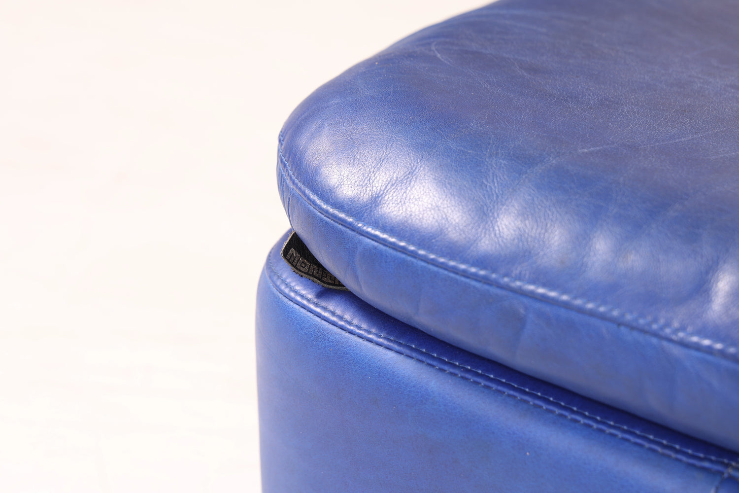 Edler Loge Sessel mit Hocker Designer Lounge Sessel Designed by Gerard Van den Berg für Montis echt Leder Sessel Relax Armlehnsessel 90s