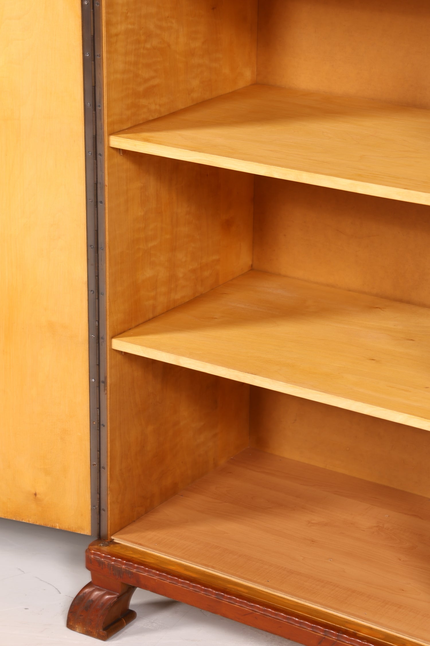 Stilvolles Original Art Deco Schrank Vertiko Sideboard um 1930 Highboard Kommode