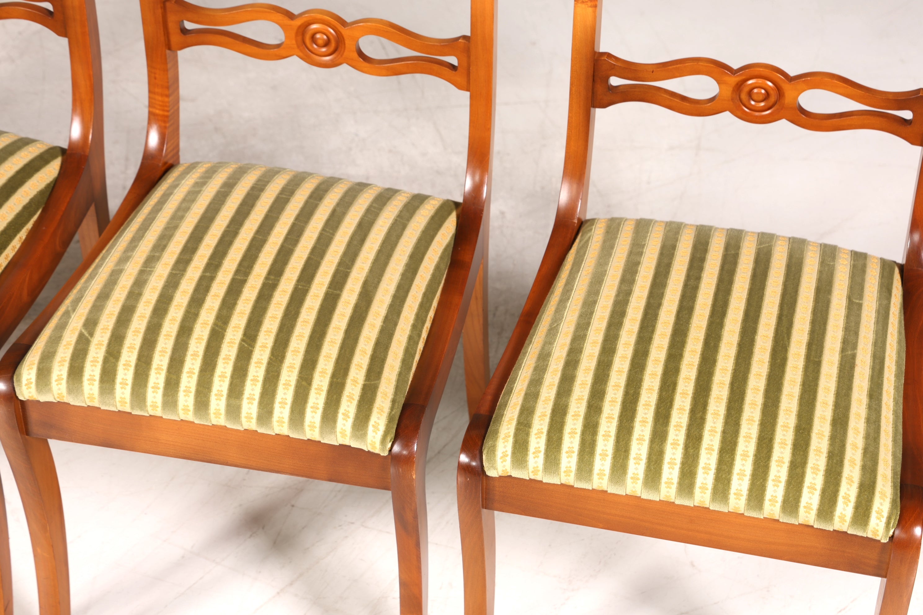 4x Wunderschöne Englische Stühle Englisch Dining Chairs Küchenstühle Stuhlset